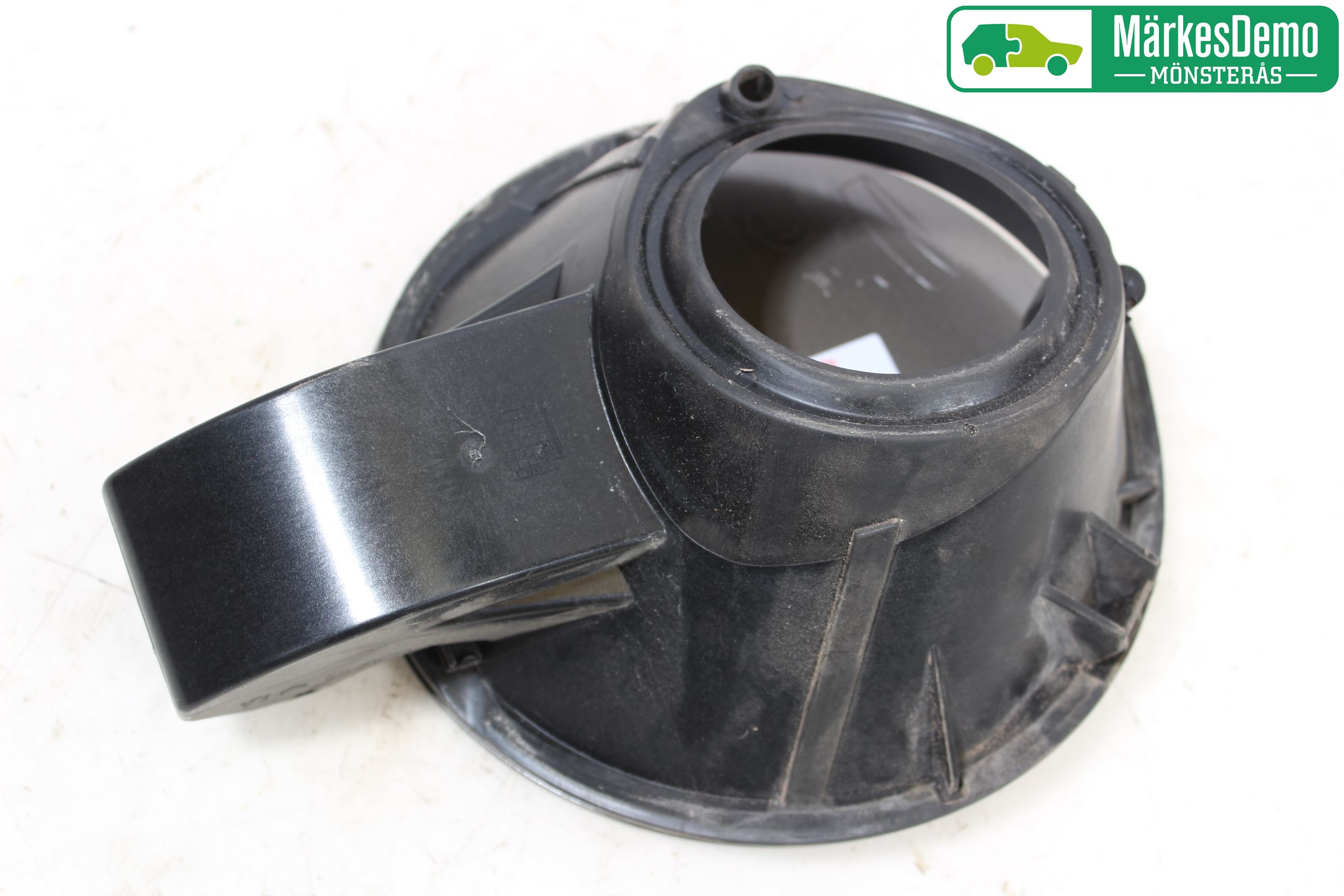 Peugeot 2008 13-20 Tanklucka