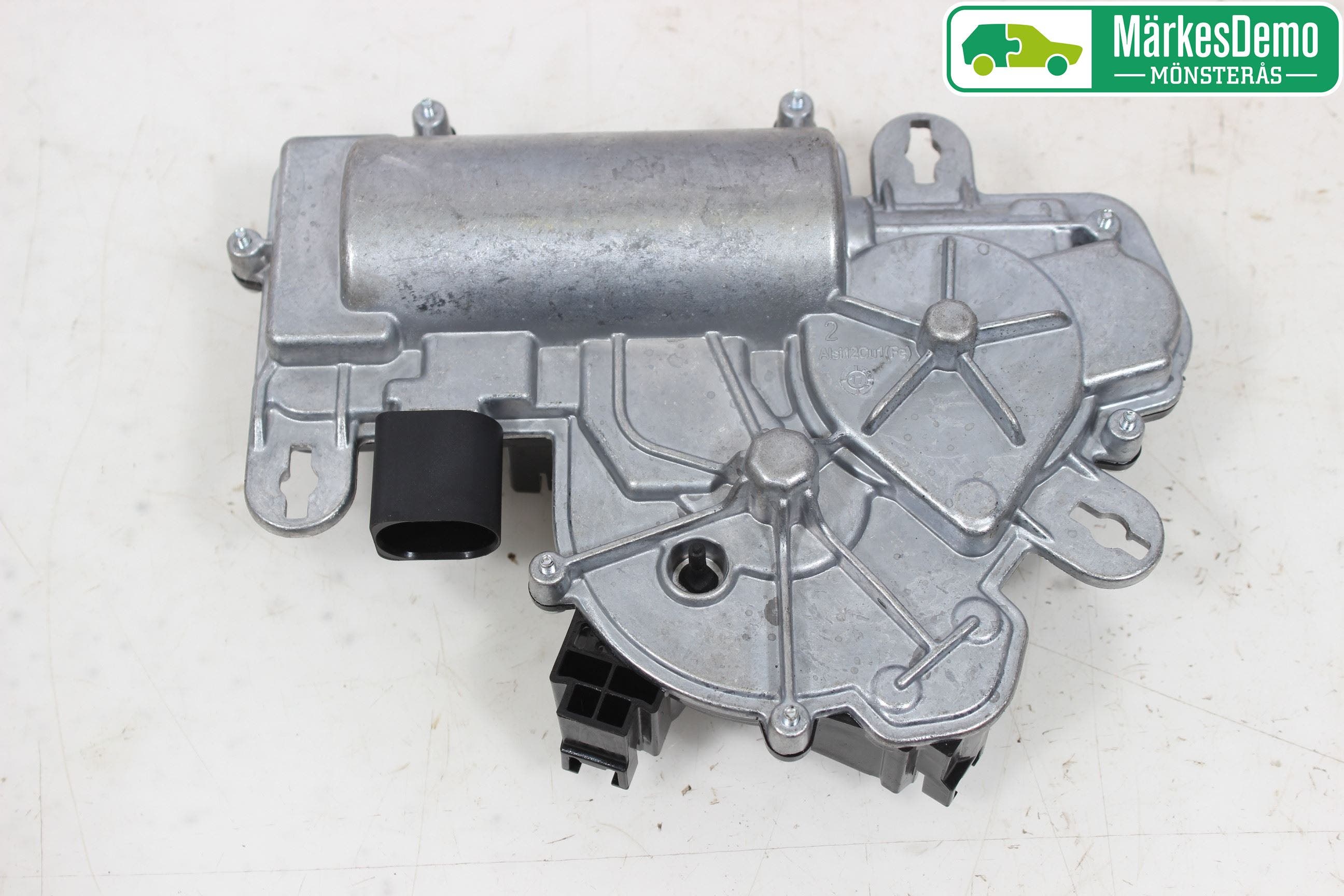 Volkswagen VW TIGUAN 16-24 Bakluckeöppnare Automatisk