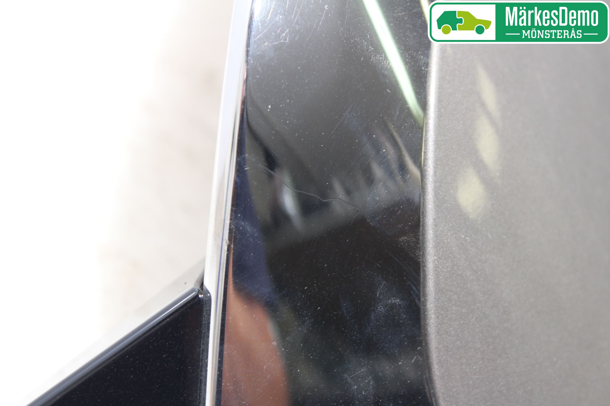 Peugeot 2008 13-20 Spoiler Baklucka