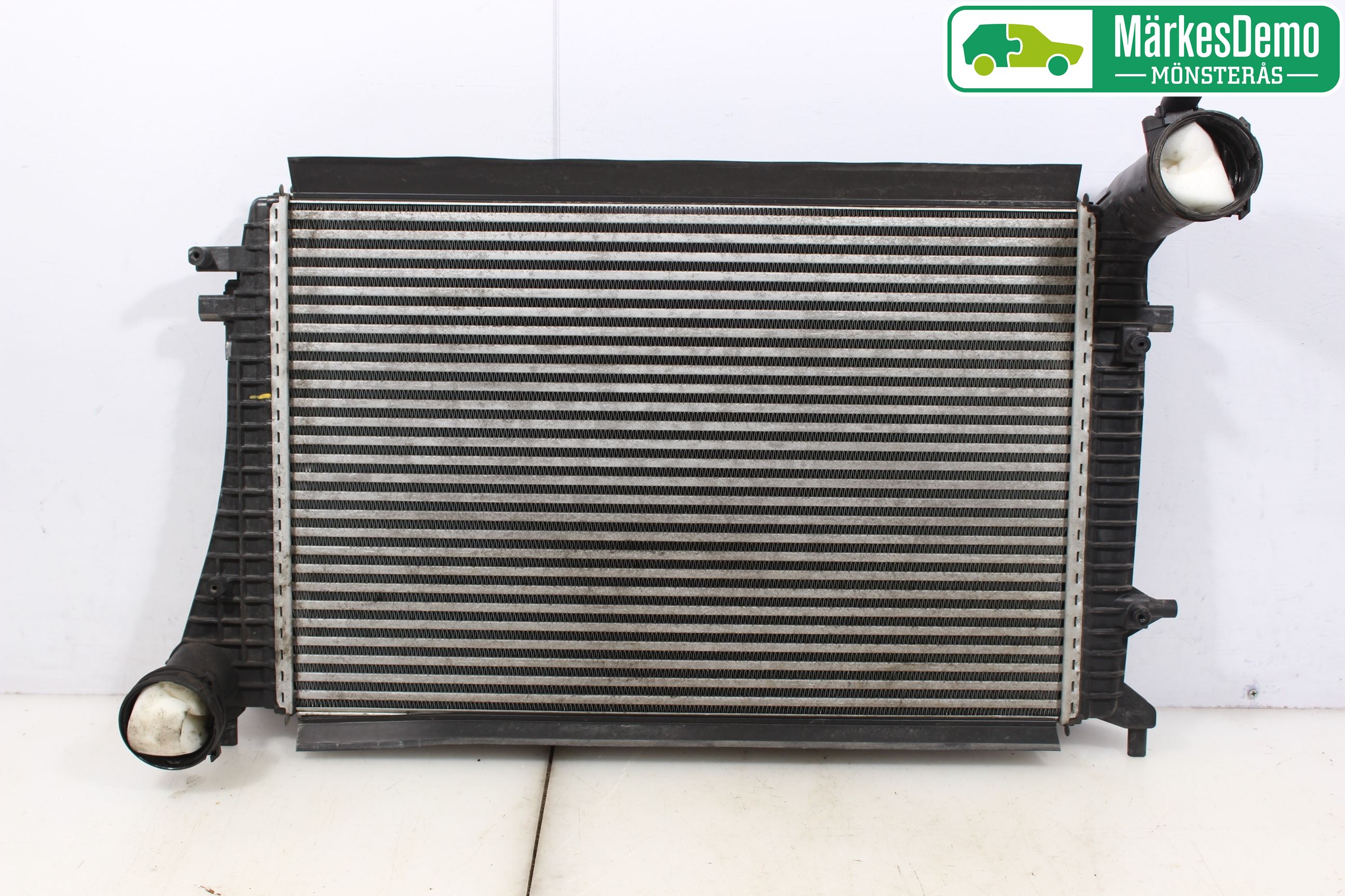 Volkswagen VW PASSAT 05-11 Laddluft-Intercooler Kyl