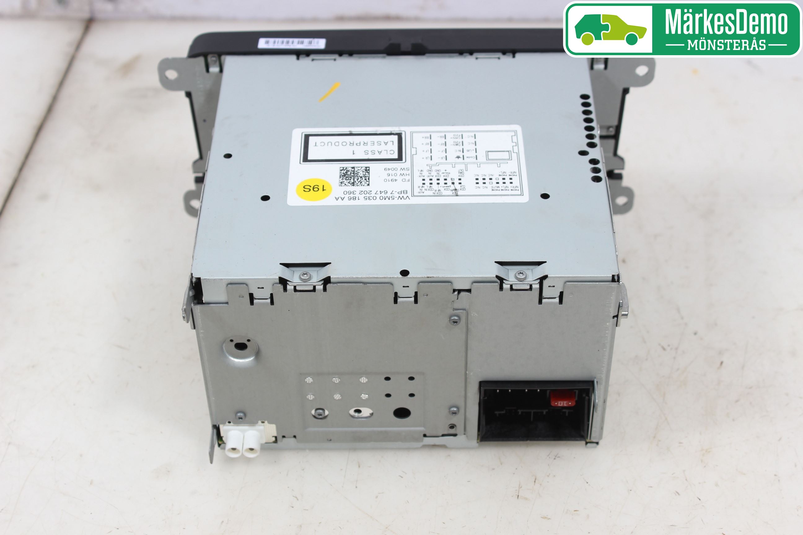 Volkswagen VW GOLF PLUS/CROSS GOLF 04-14 Radio