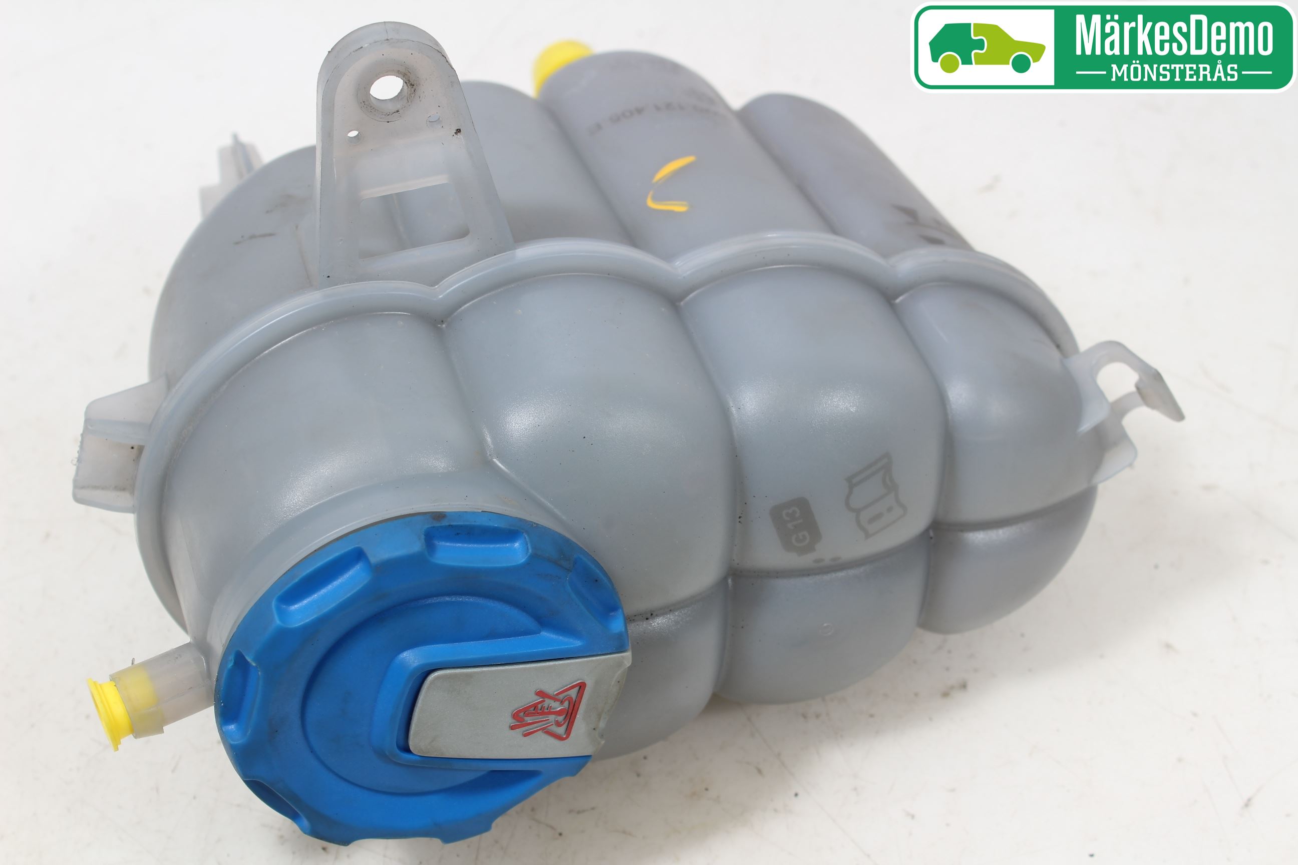 Audi A4/S4 B9 16-19 Expansionstank
