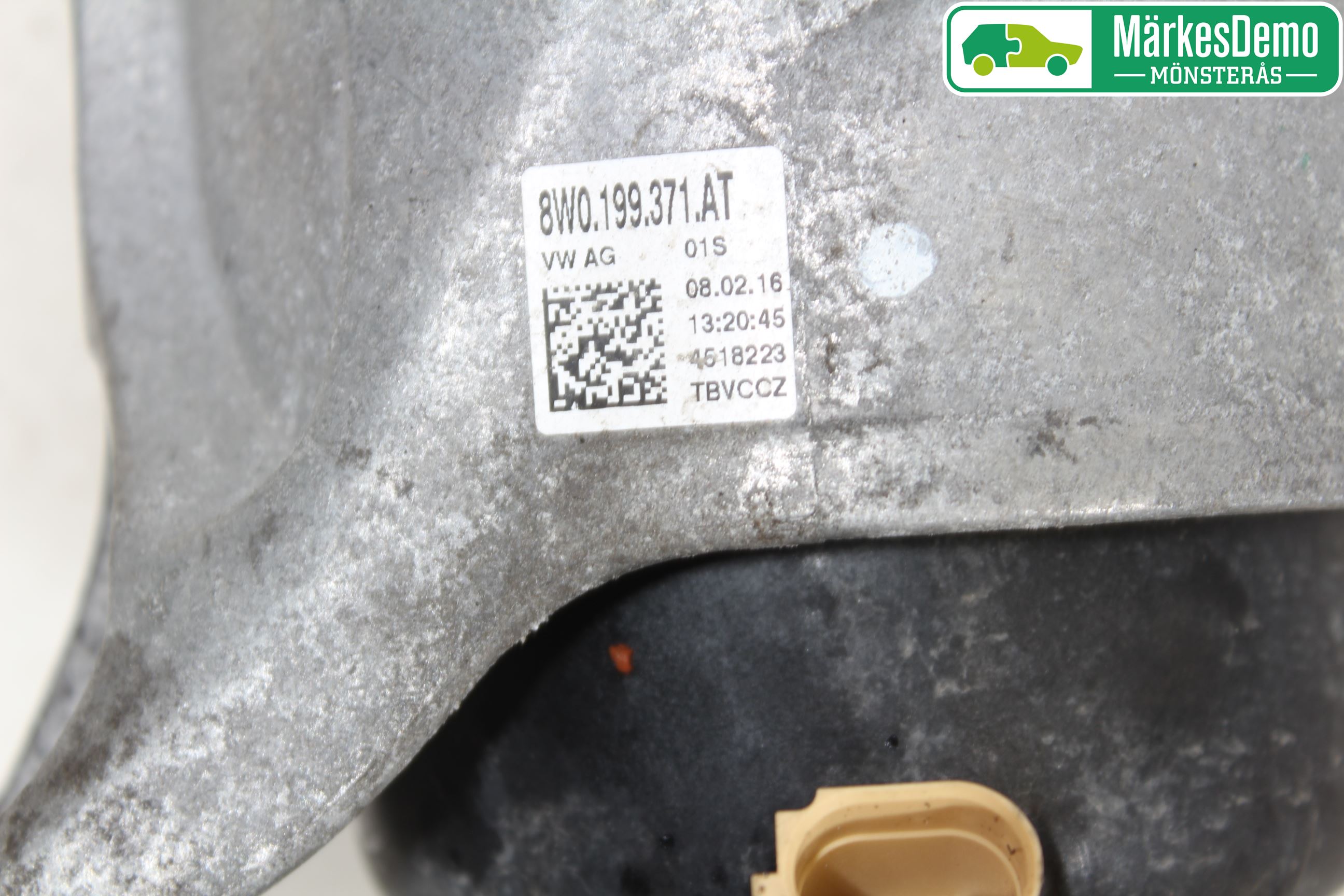 Audi A4/S4 B9 16-19 Motorkudde