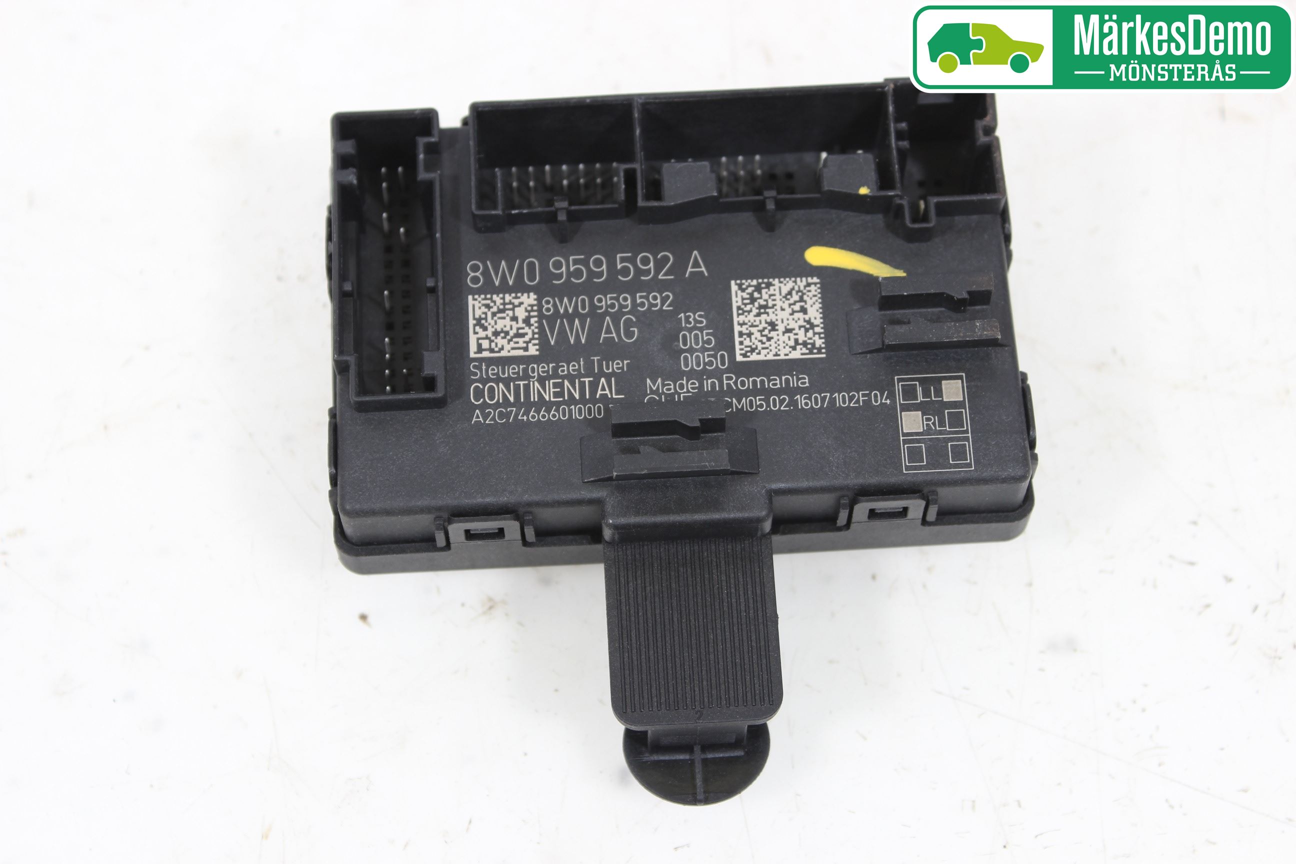 Audi A4/S4 B9 16-19 Styrenhet Dörr