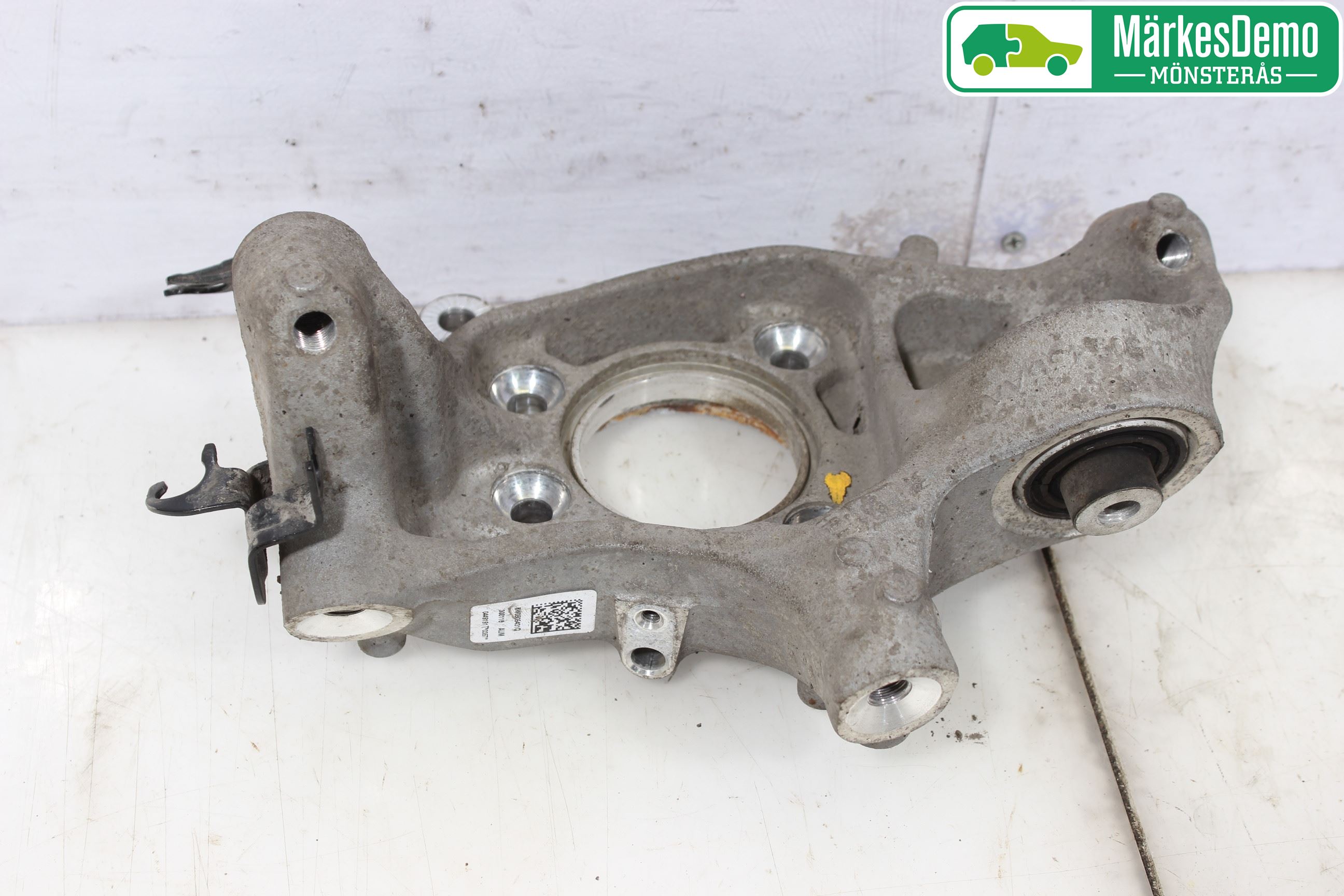 Audi A4/S4 B9 16-19 Hjullagerhus Bak Vä