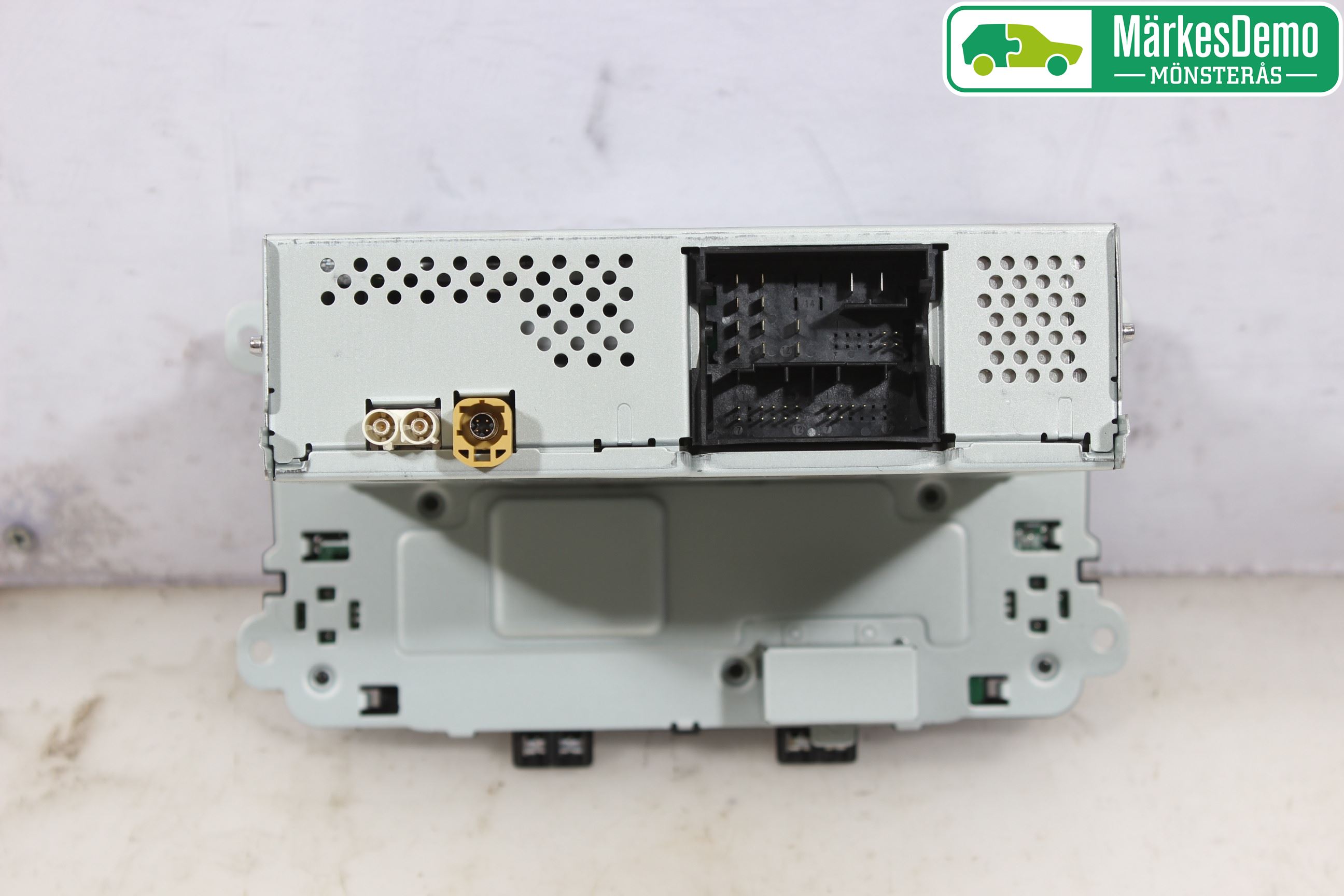 Volkswagen VW POLO 10-17 Radio