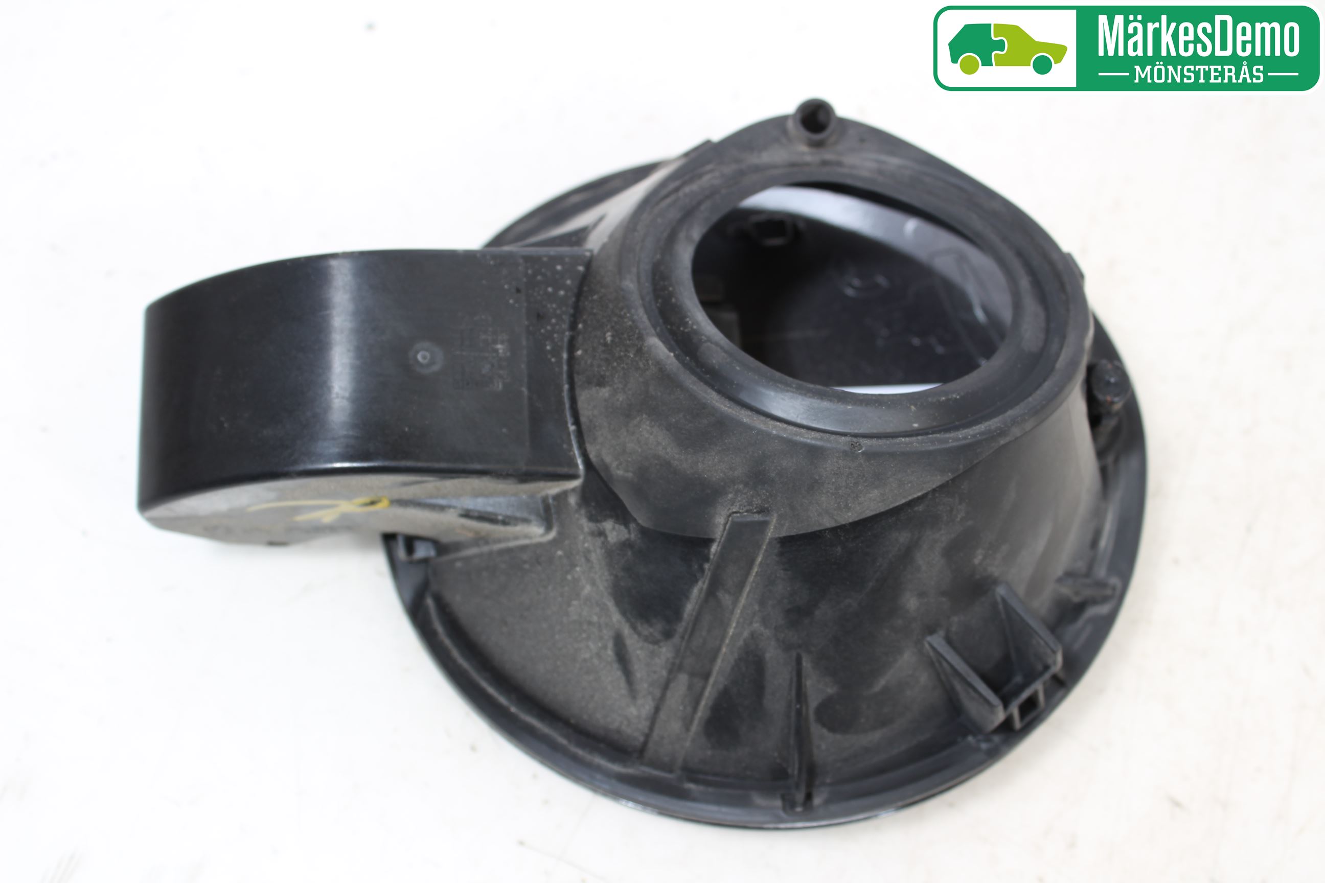 Peugeot 2008 13-20 Tanklucka