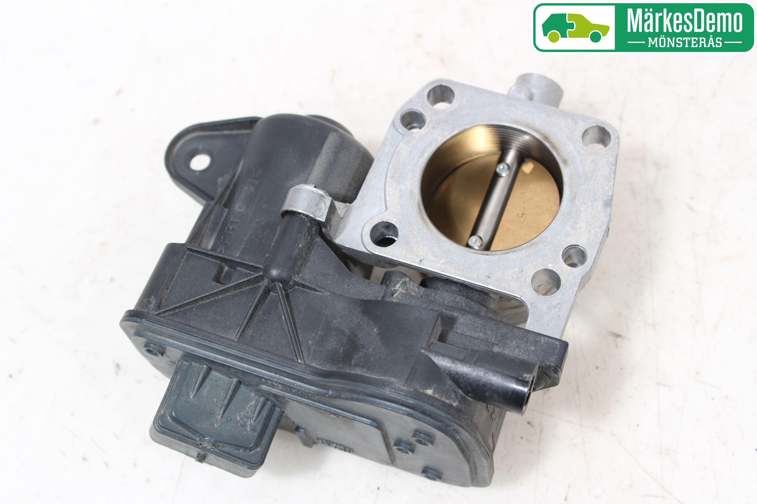 Peugeot 2008 13-20 Injspjällhus