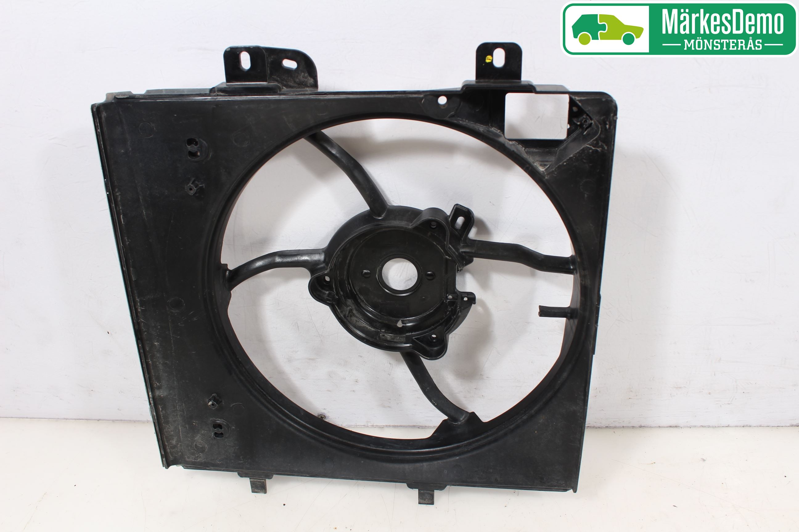 Peugeot 2008 13-20 Kylfläktkåpa