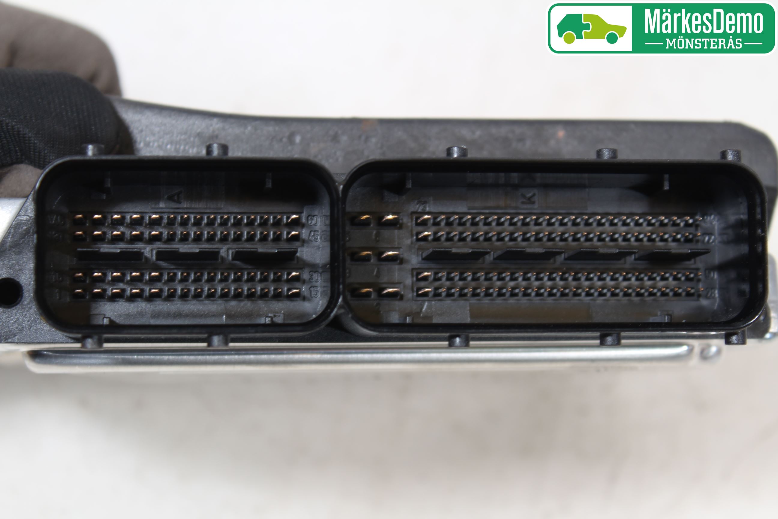 Audi A4/S4 08-11 Styrenhet Insprut Bensin