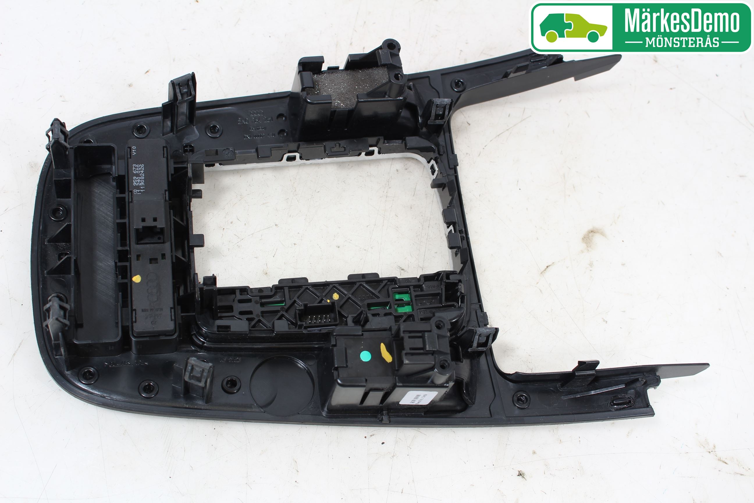 Audi A4/S4 08-11 Strömställare Övrigt