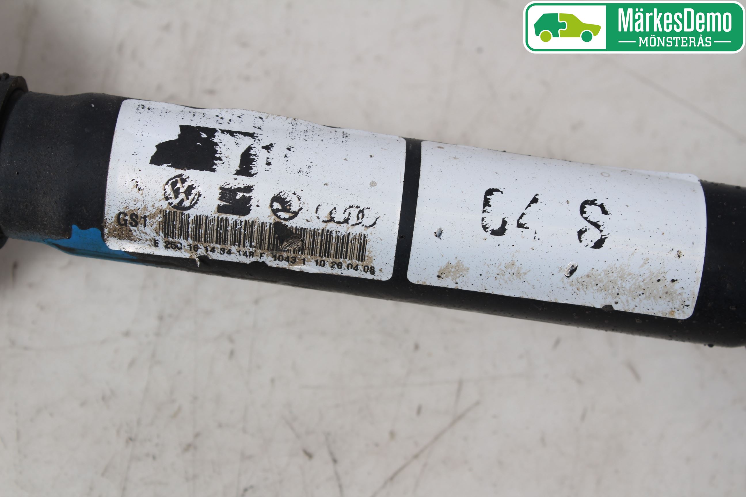 Audi A4/S4 08-11 Drivaxel Fram Höger