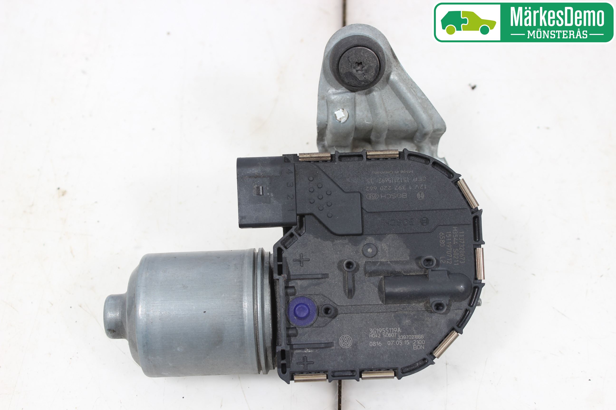 Volkswagen VW PASSAT 15-19 Torkarmotor Vindruta