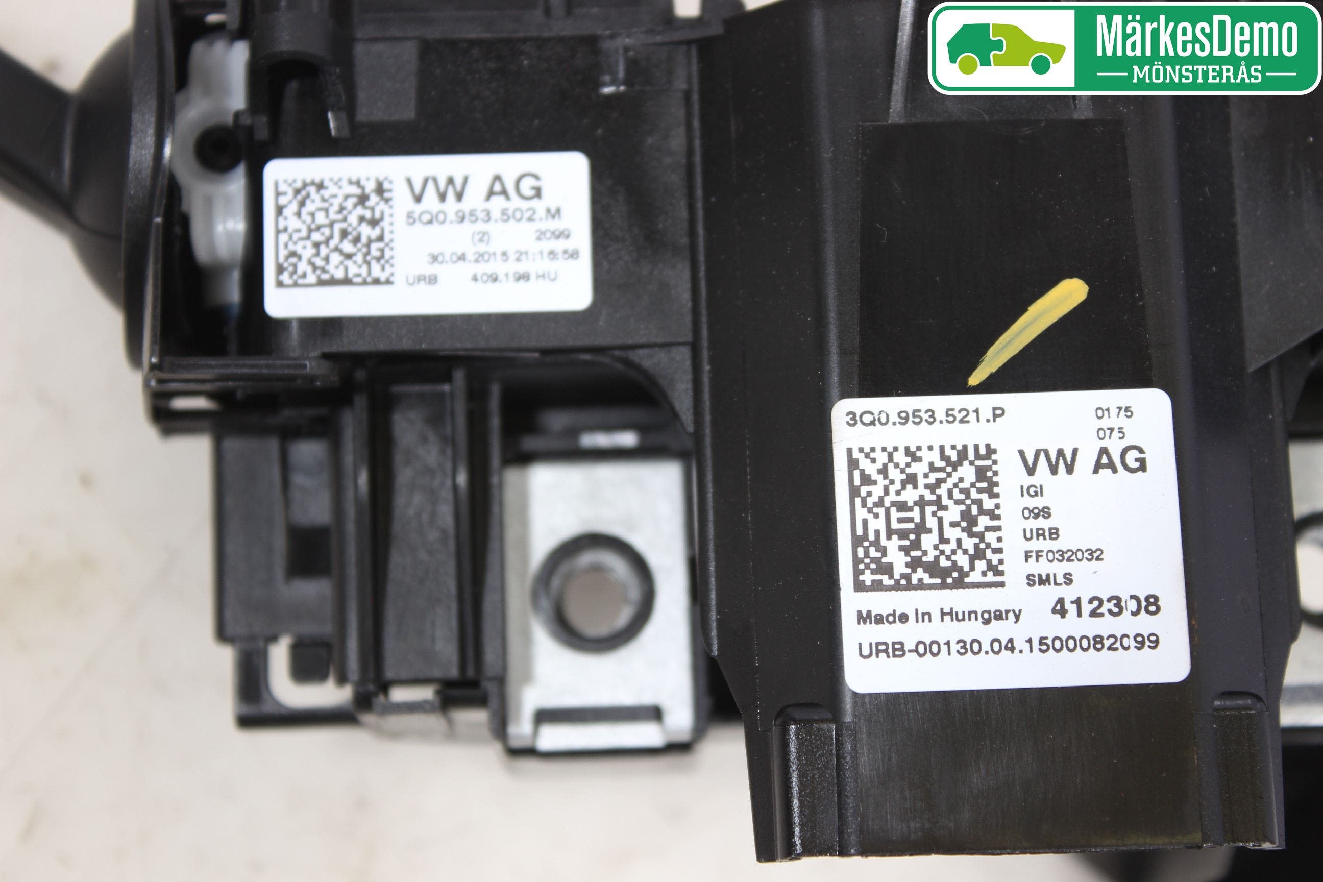 Volkswagen VW PASSAT 15-19 Spakcentral