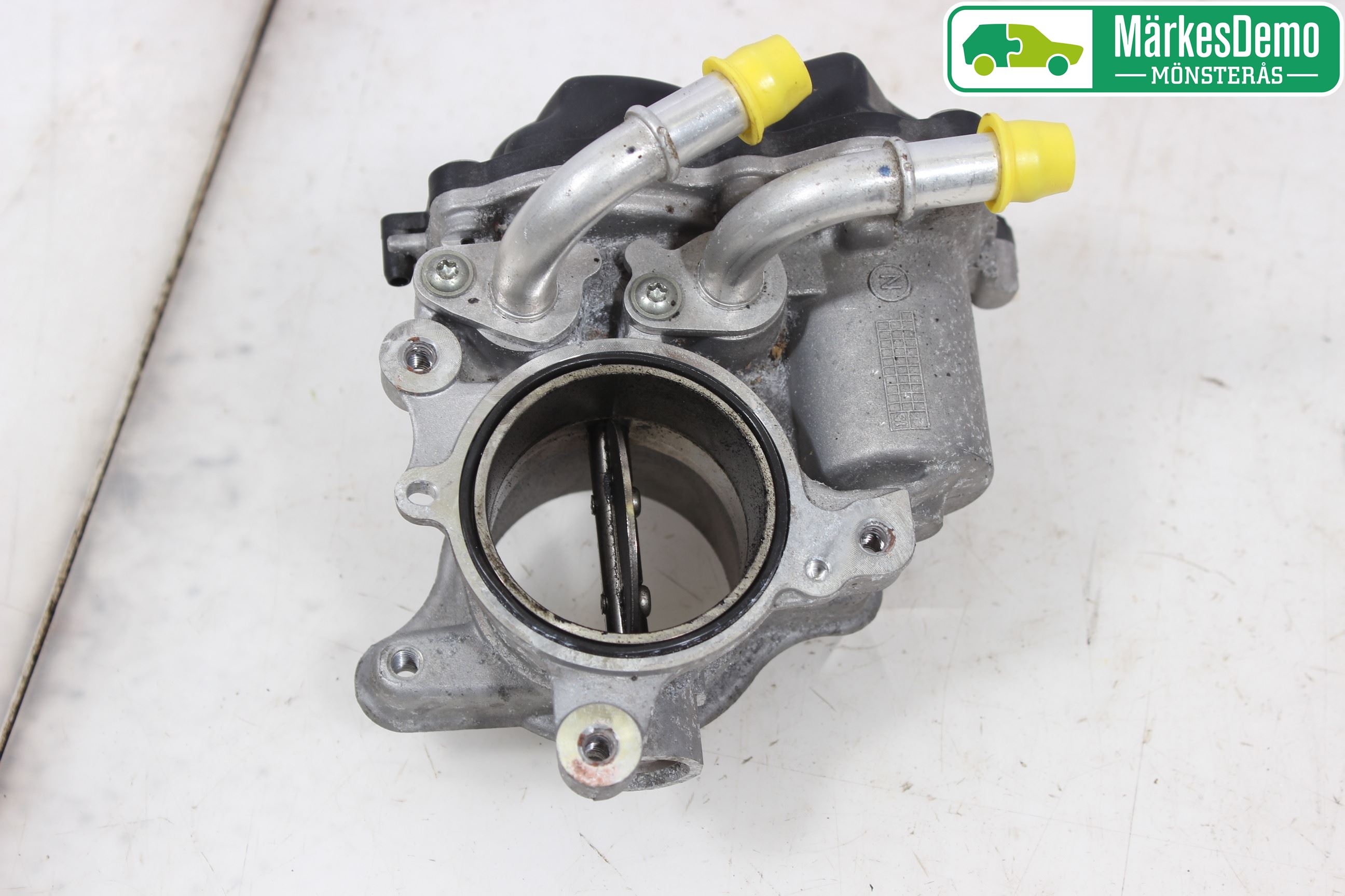 Volkswagen VW PASSAT 15-19 Injspjällhus