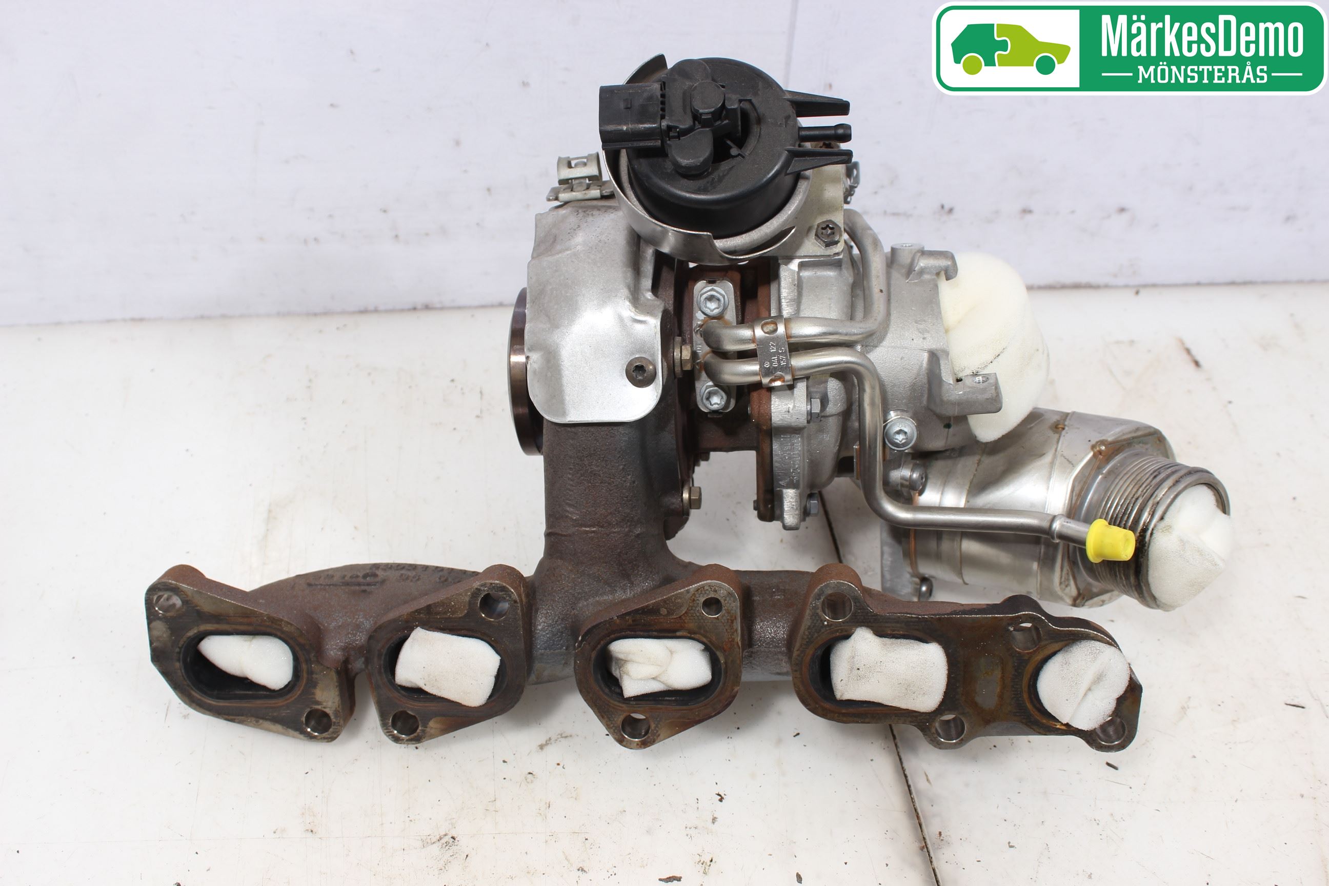 Volkswagen VW PASSAT 15-19 Turboaggregat