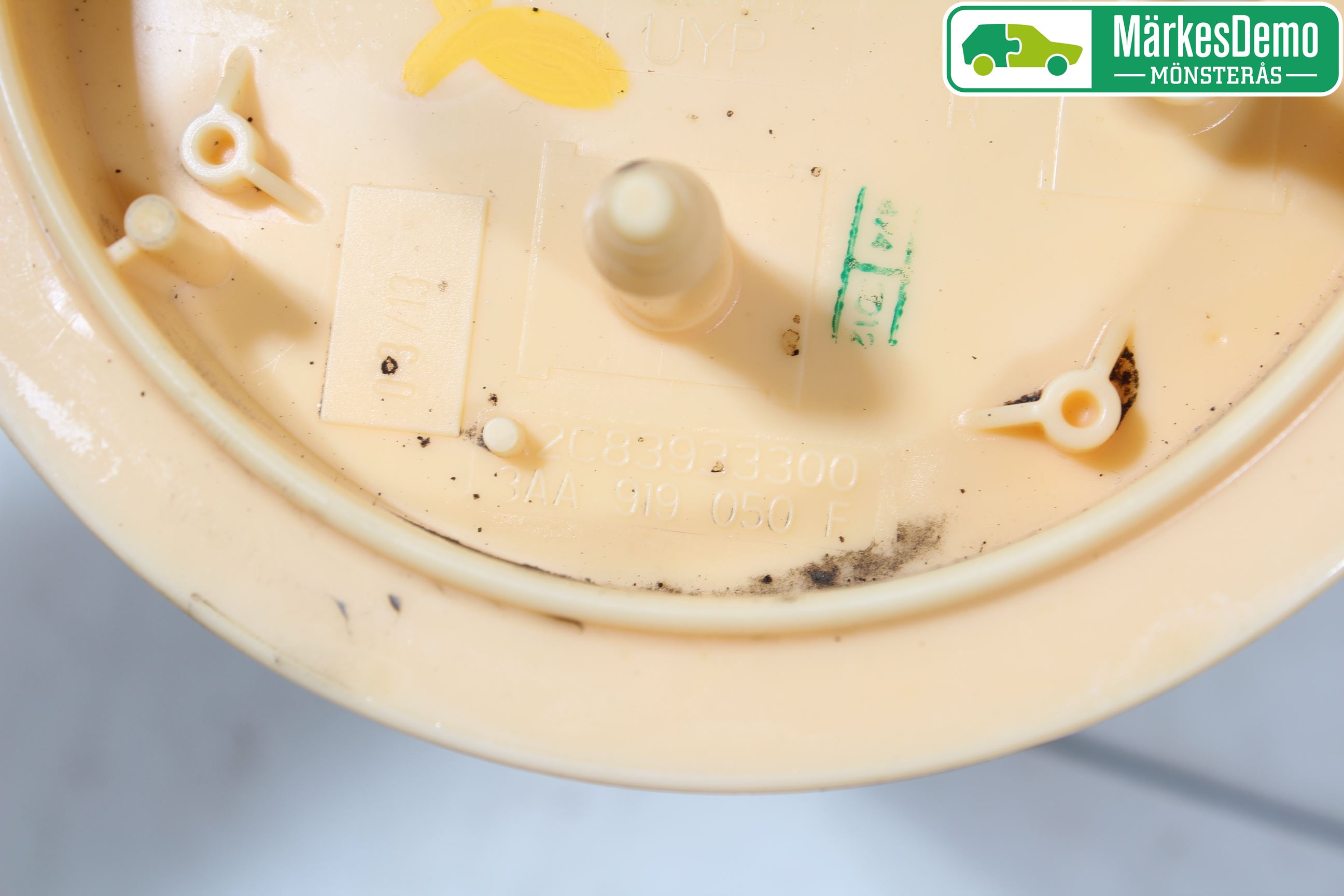 Volkswagen VW PASSAT 11-14 Bränslepump El