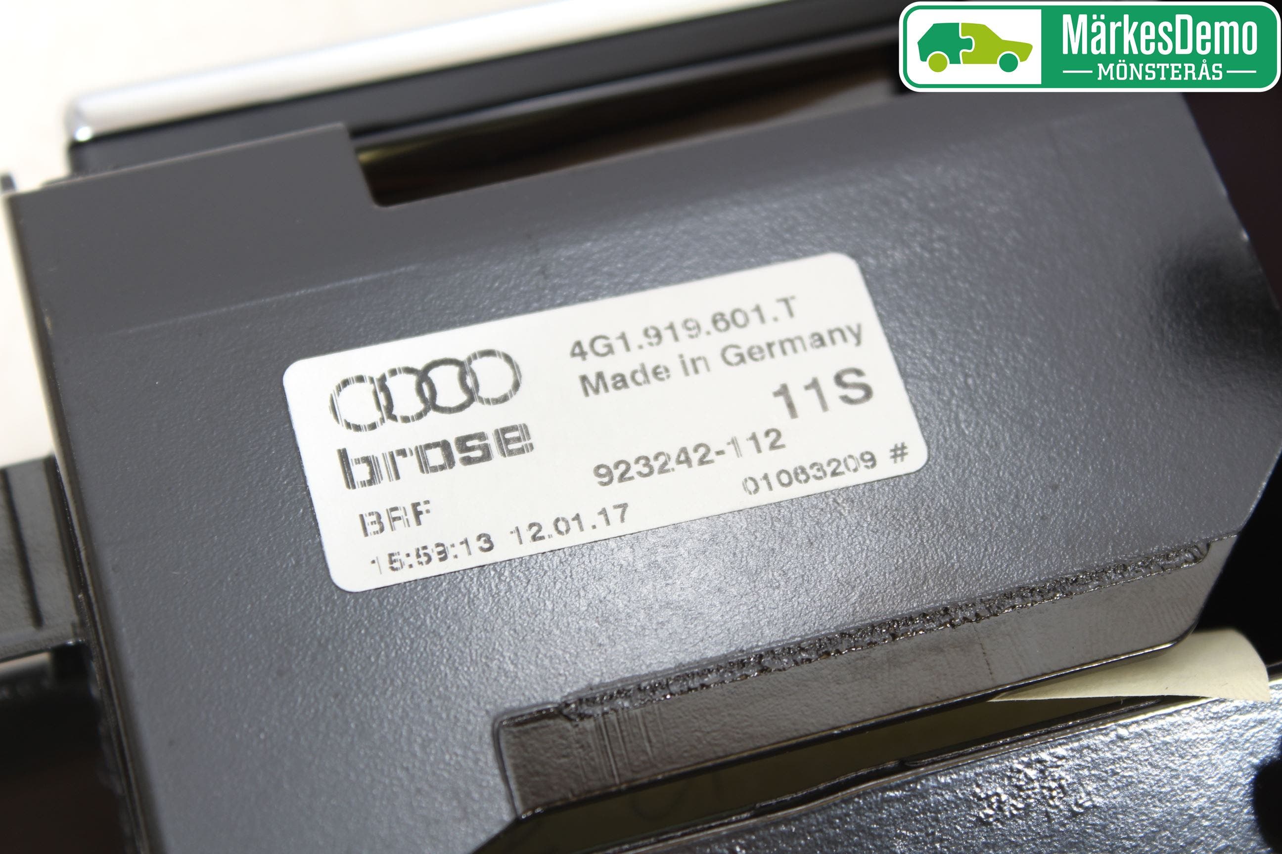 Audi A6/S6 4G 11-18 Bildskärm
