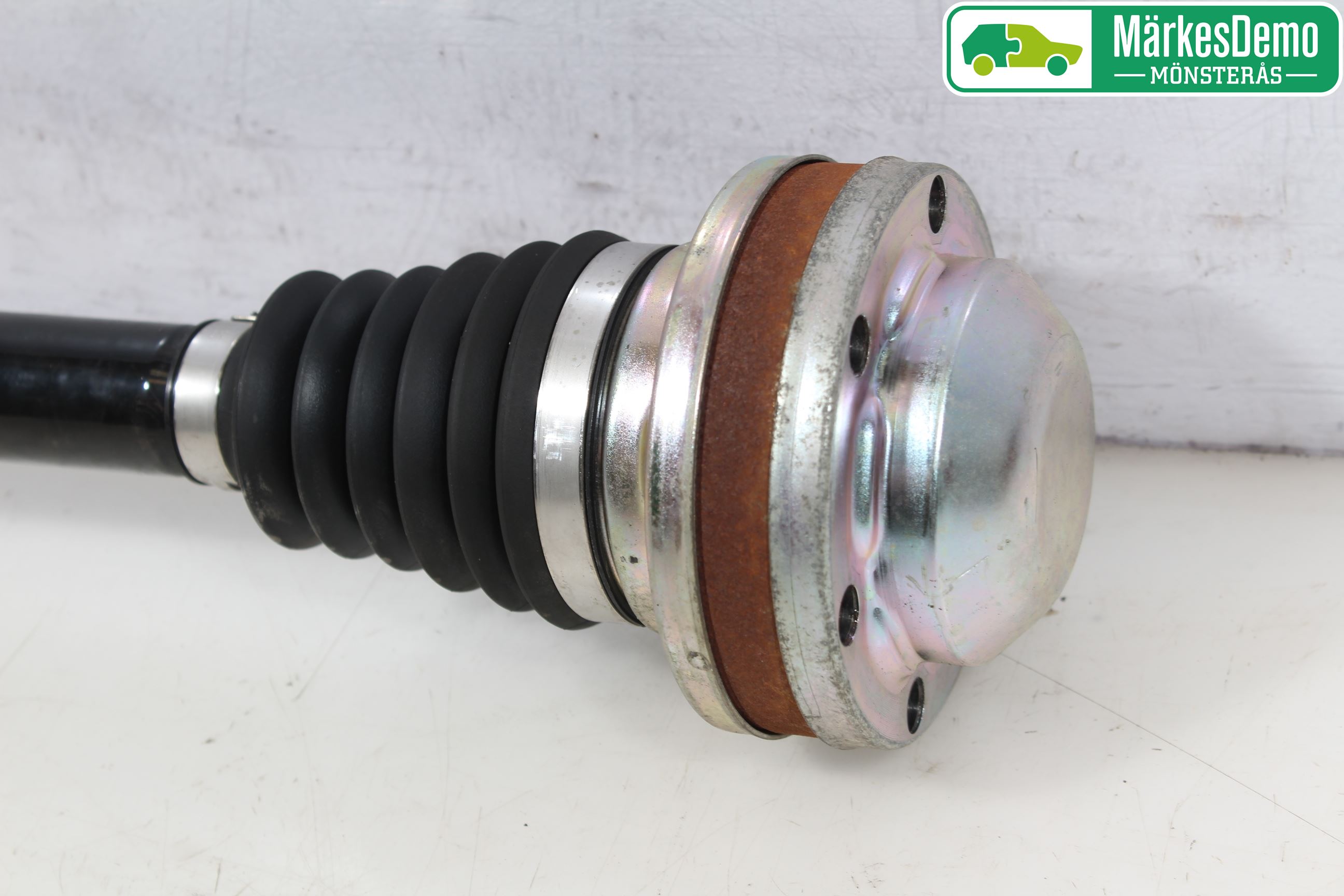 Audi A6/S6 4G 11-18 Drivaxel Fram Vänster