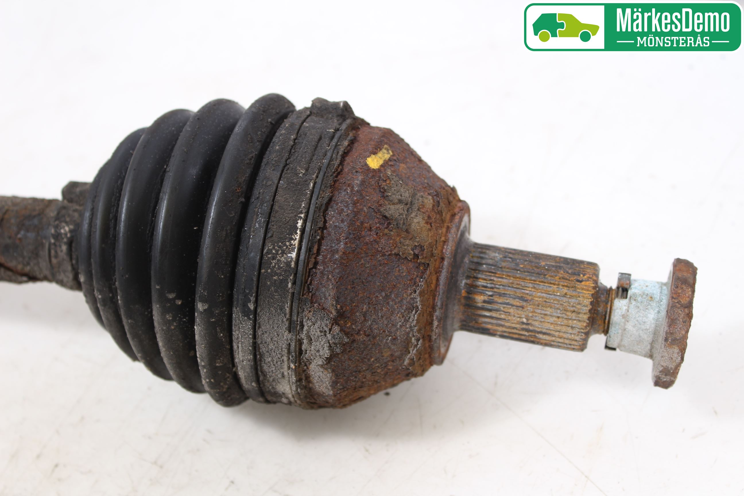 Skoda FABIA 07-14 Drivaxel Fram Vänster