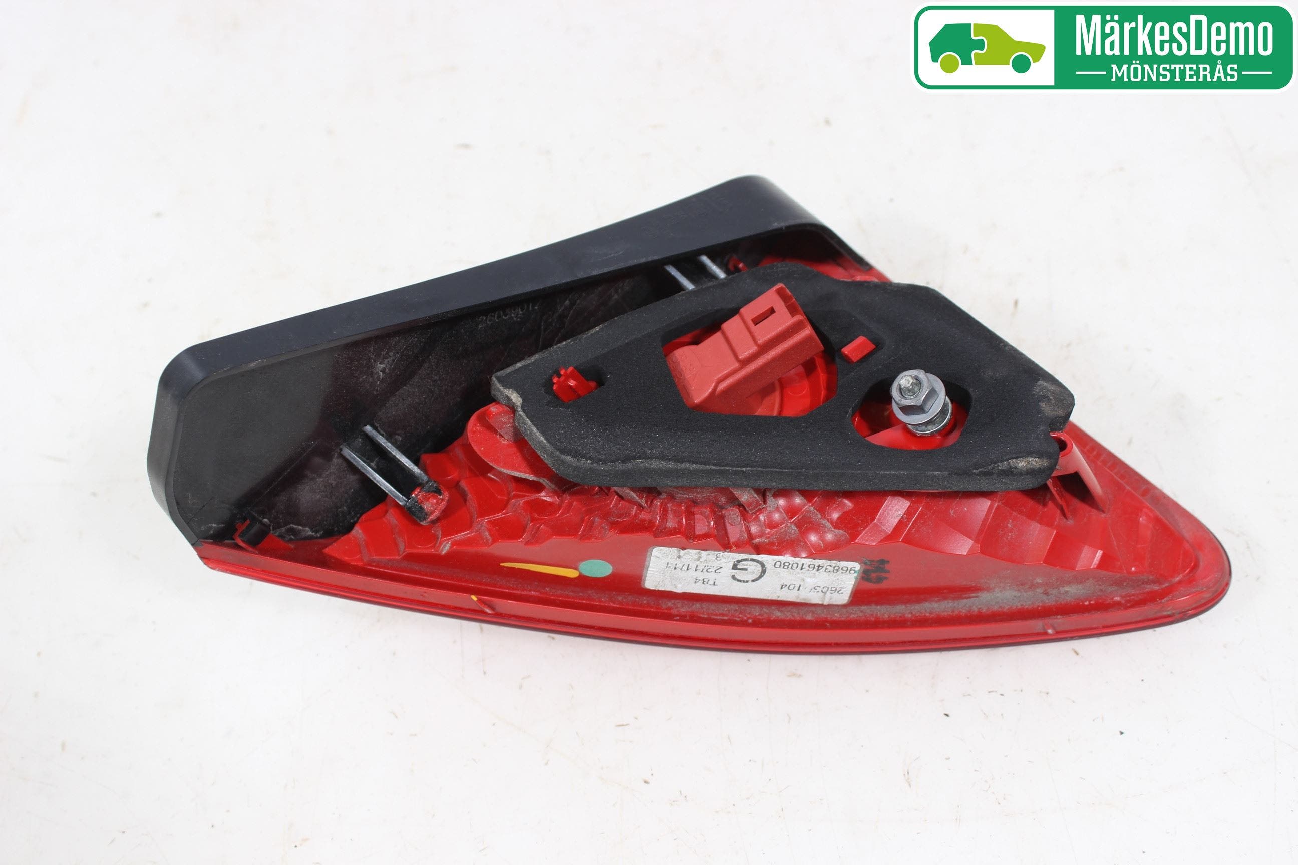 Peugeot 3008 09-16 Bakljus Lucka Vä