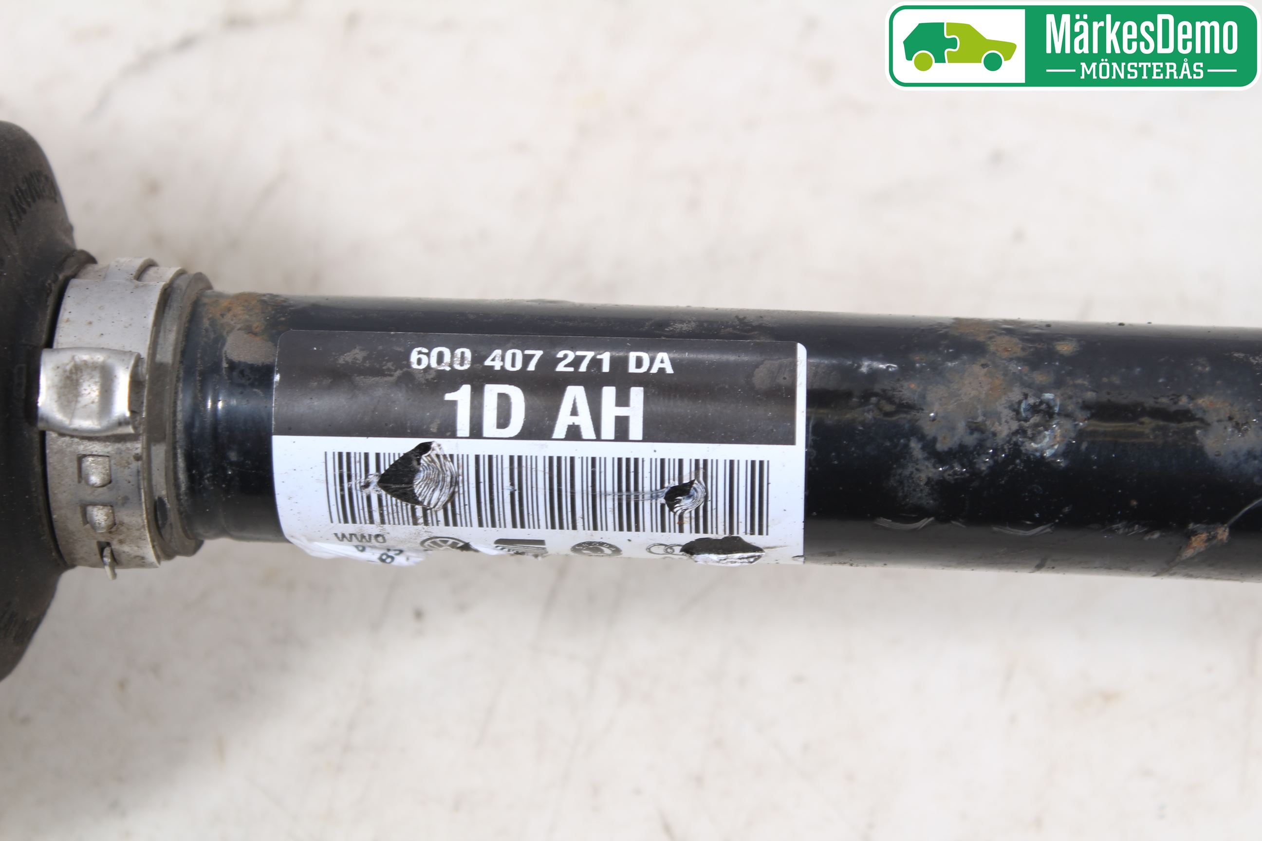 Skoda FABIA 07-14 Drivaxel Fram Vänster