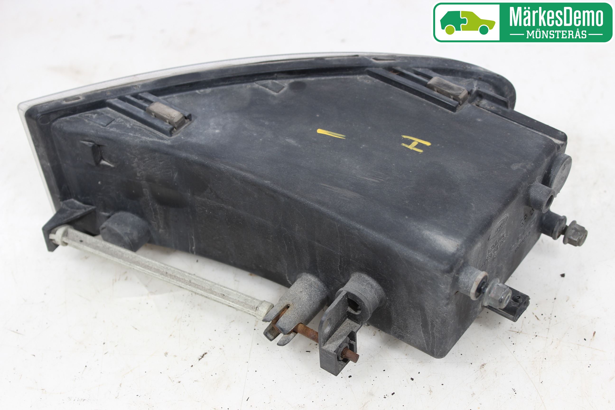 Saab 9-3 VER 2 Dimljus-Varselljus Fram