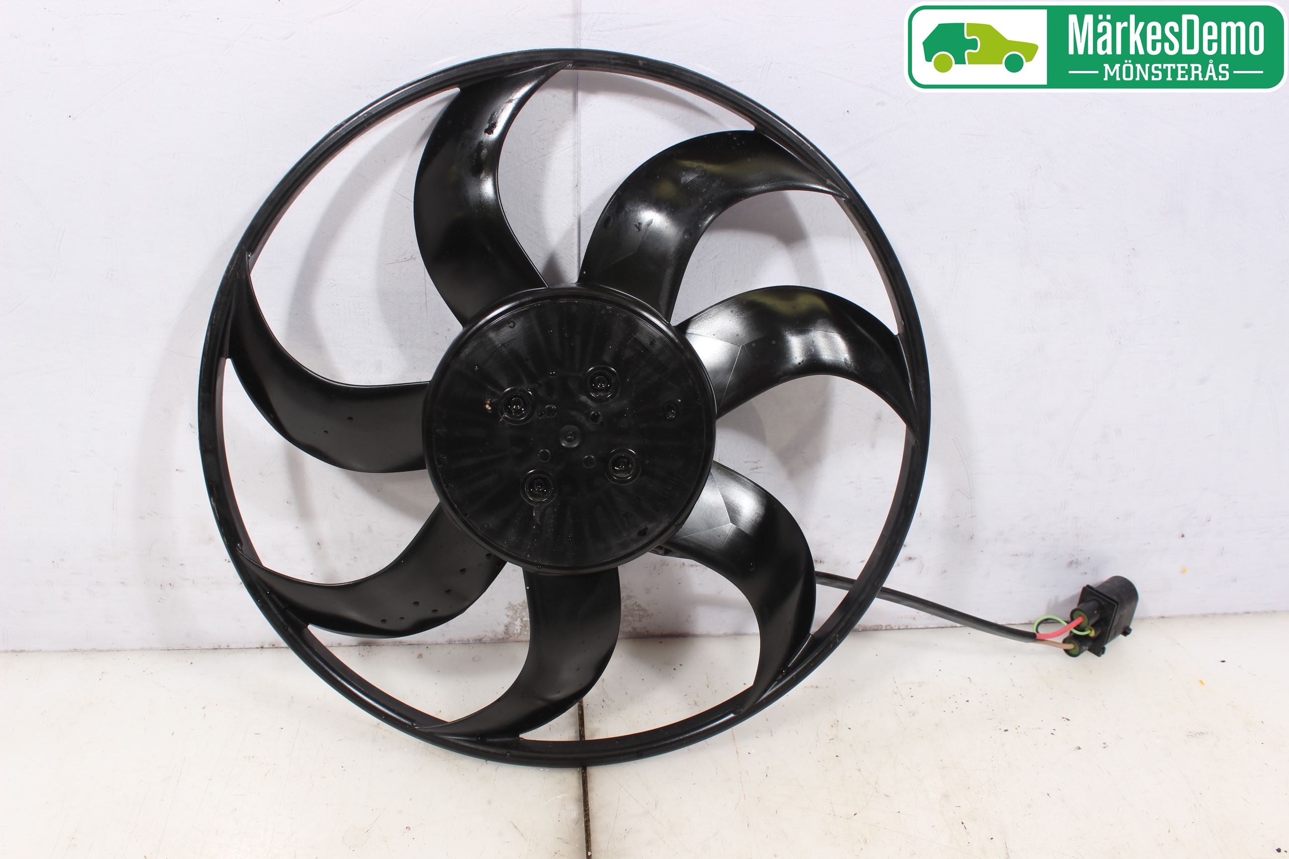 Volkswagen VW GOLF / E-GOLF VII 13-20 Kylfläkt El