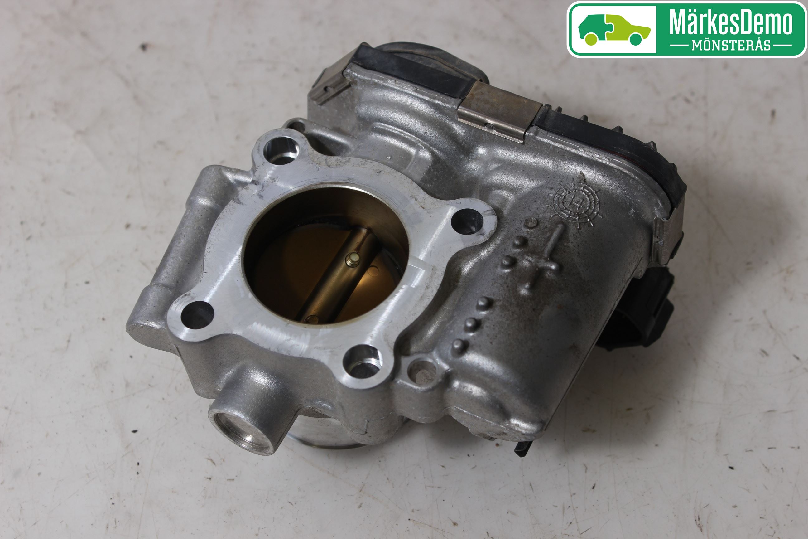 Opel CORSA E 15-19 Injspjällhus