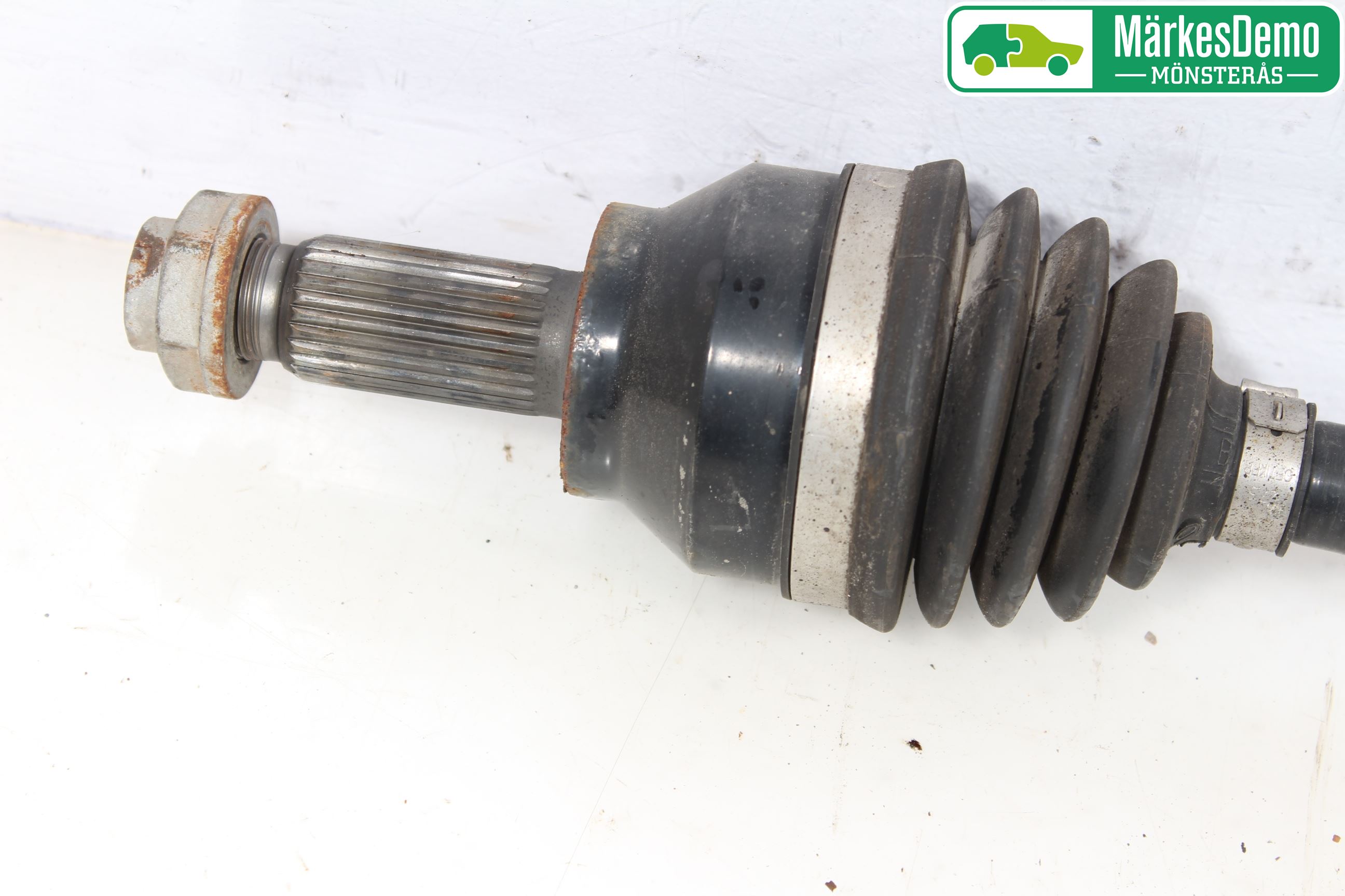 Mini COUPE R56 05-14 Drivaxel Bak Vänster