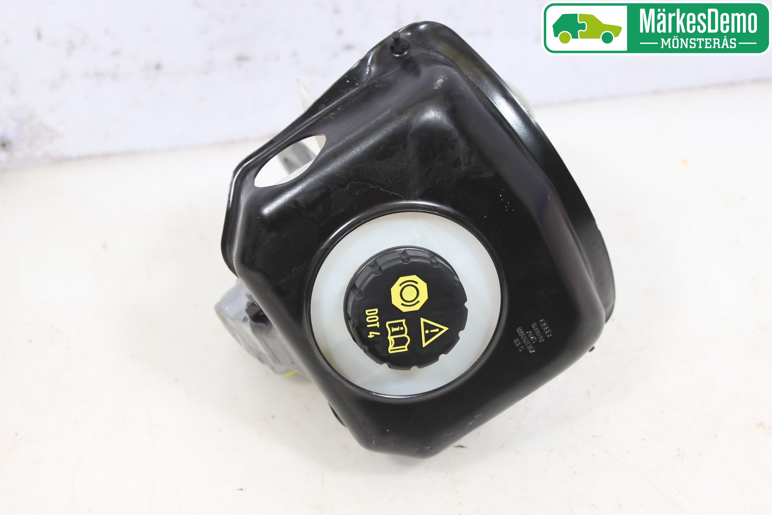 Audi A4/S4 B9 16-19 Broms Huvudcylinder
