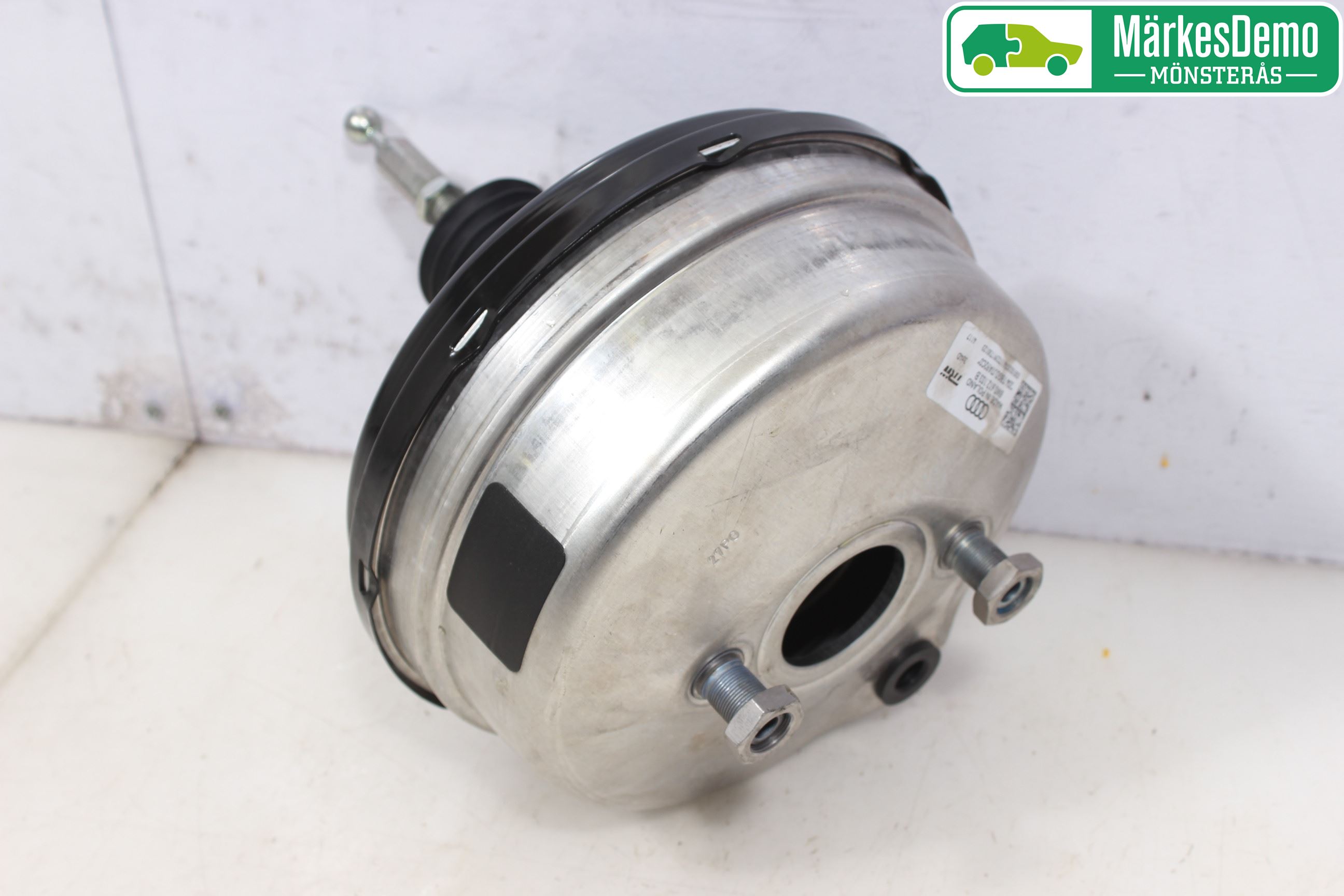 Audi A4/S4 B9 16-19 Bromsservo