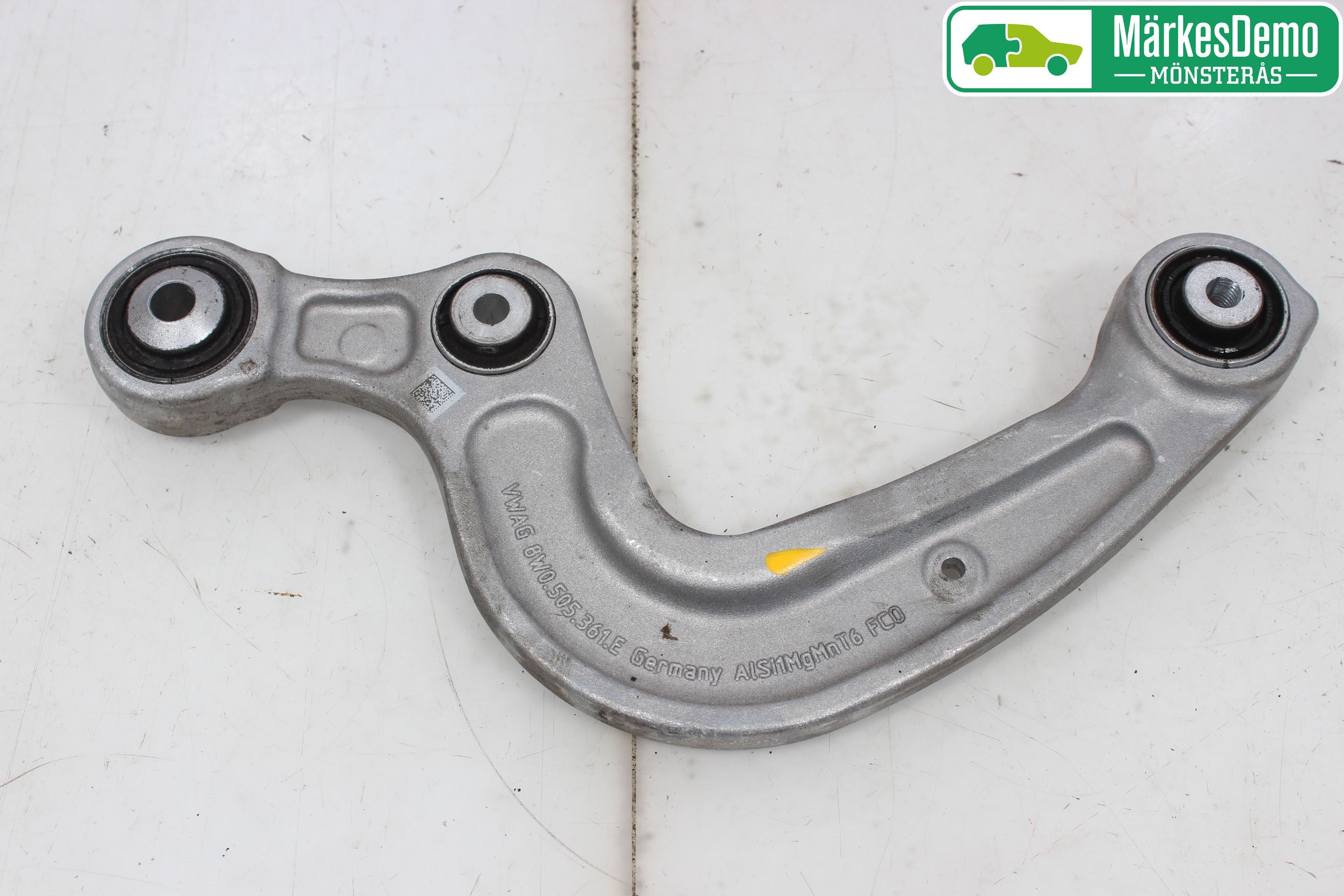 Audi A4/S4 B9 16-19 Bärarm Bak Övre Vänster