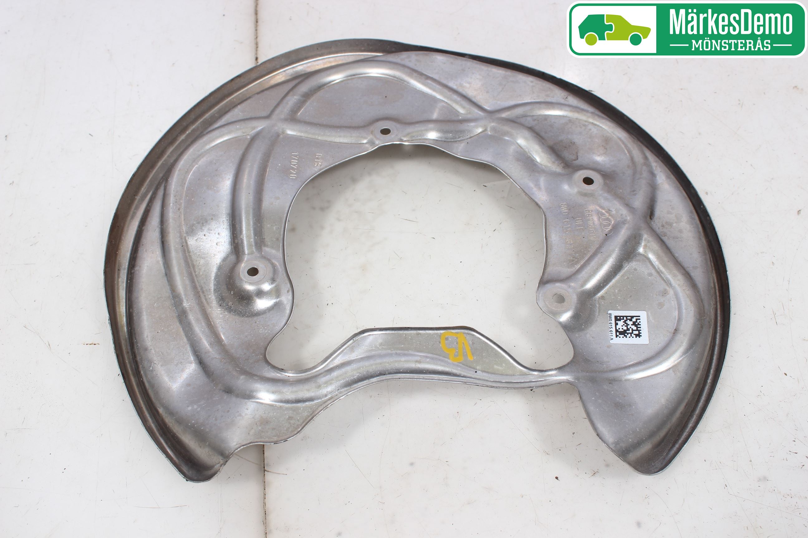 Audi A4/S4 B9 16-19 Bromssköld Bak