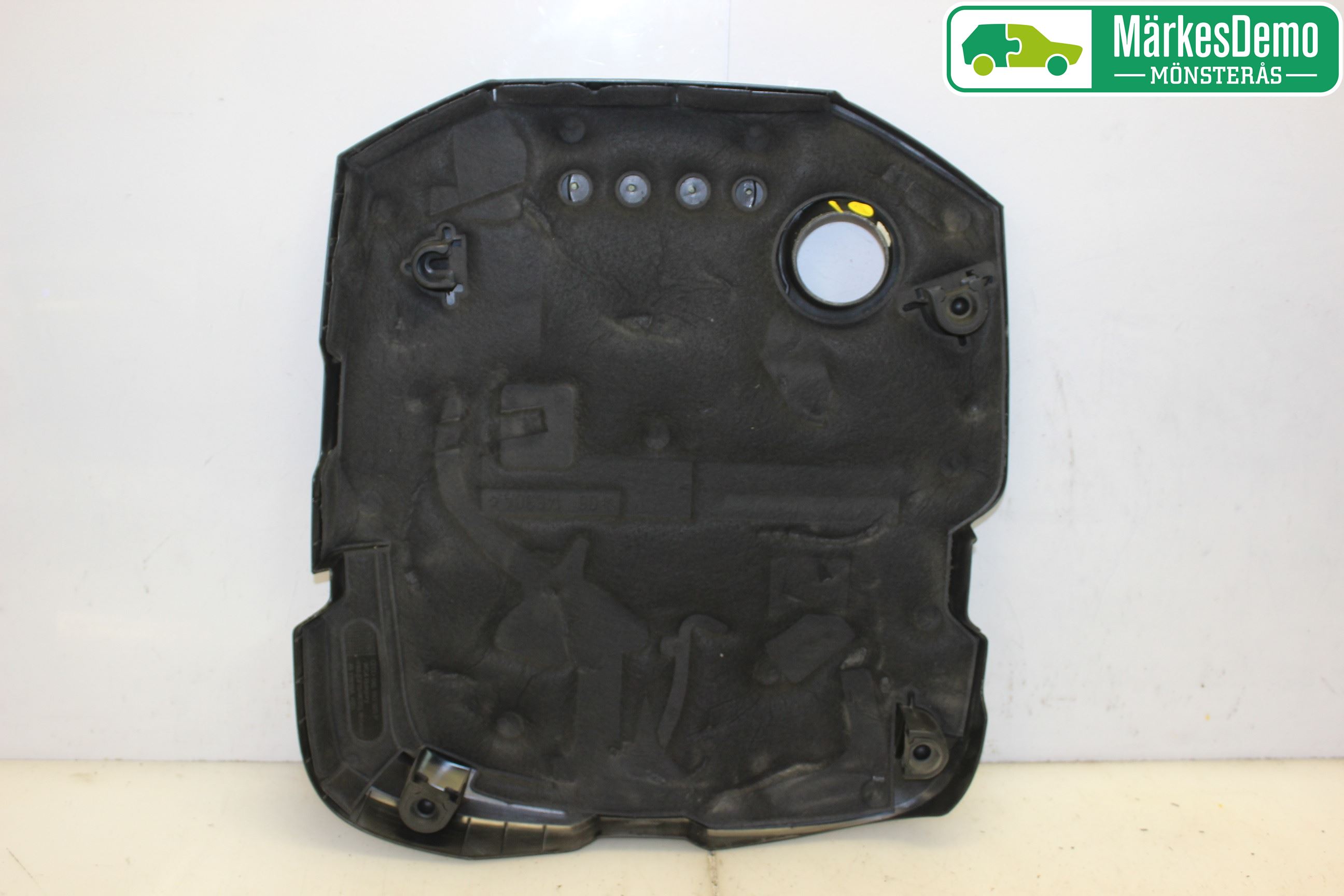 Audi A4/S4 B9 16-19 Motorkåpa