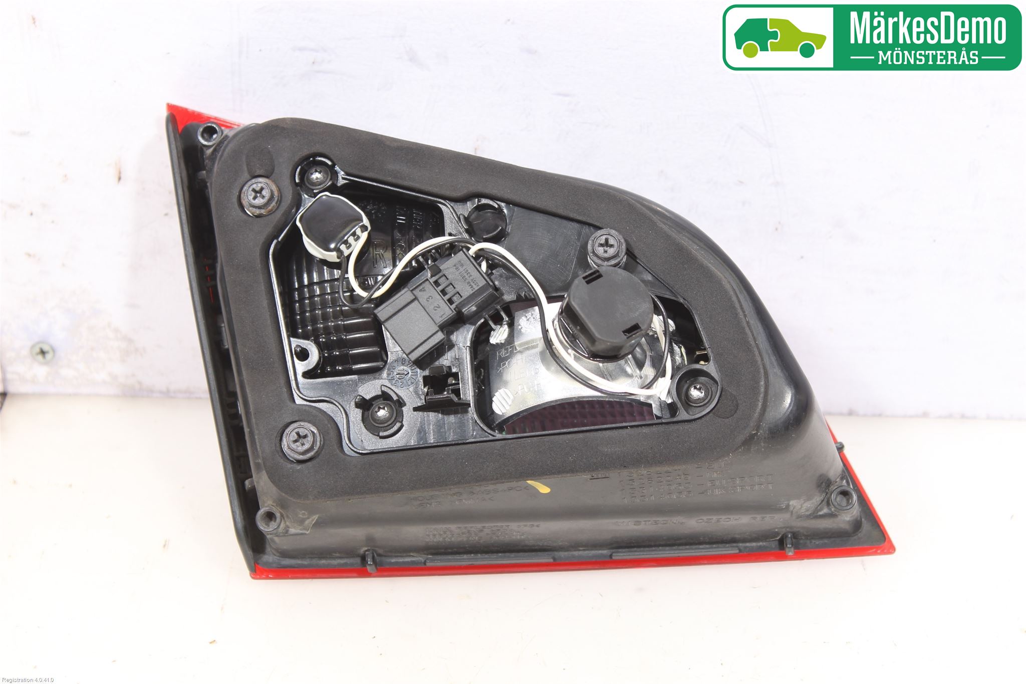 Opel ASTRA J 10-15 Bakljus Lucka Hö