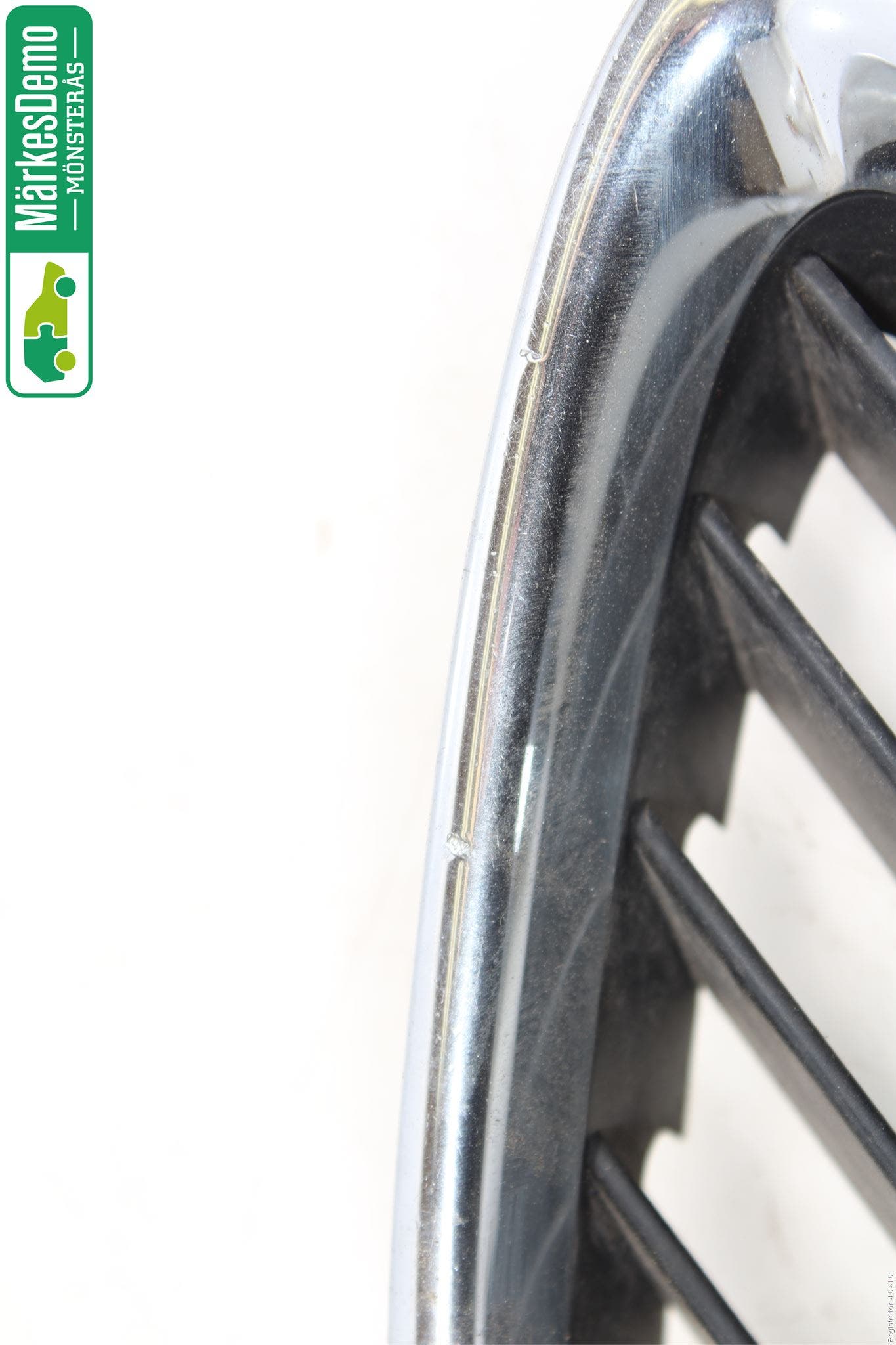 Saab 9-3 VER 2 Grilldel Höger