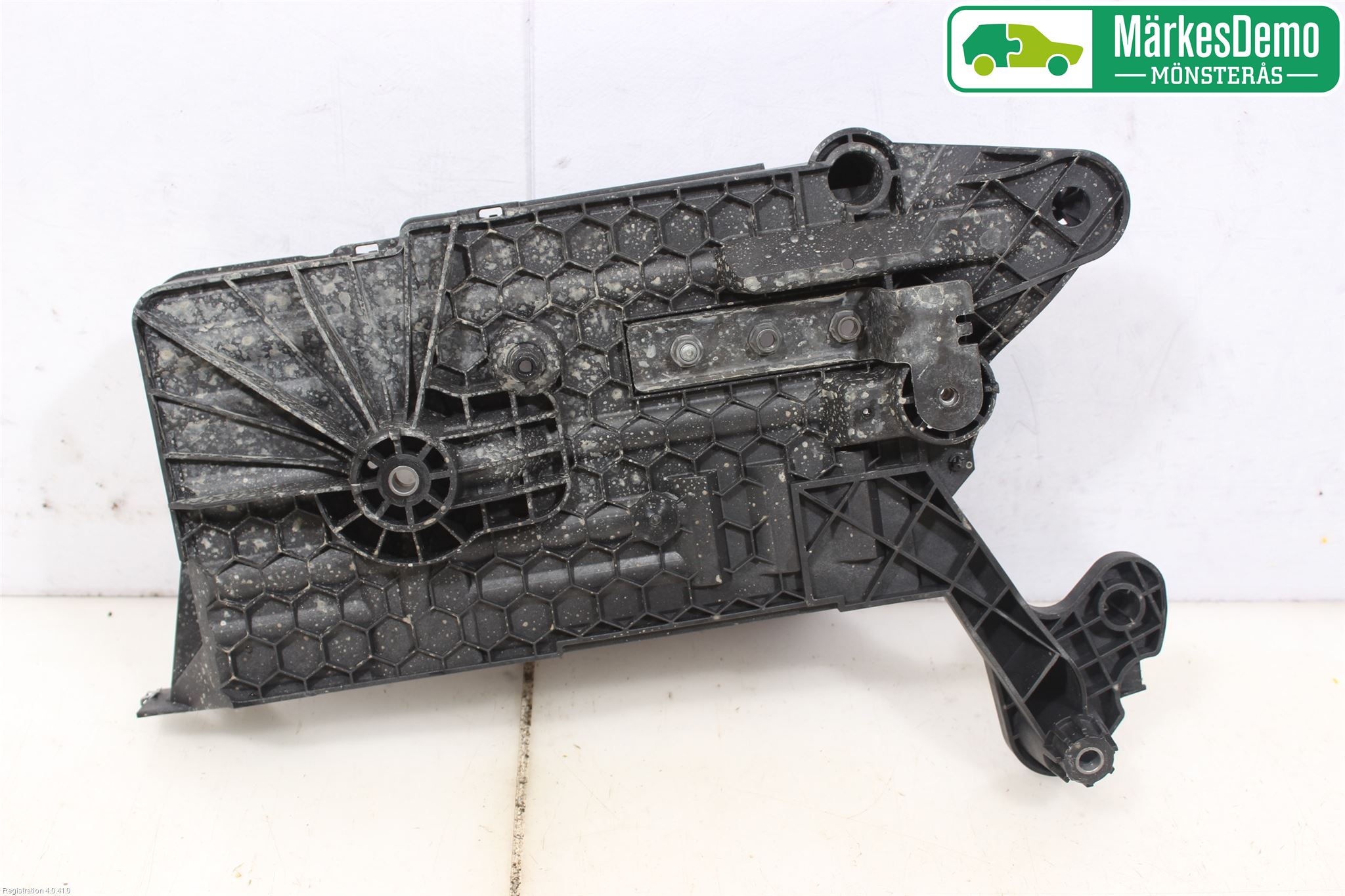 Volkswagen VW GOLF / E-GOLF VII 13-20 Batterilåda-Fäste-Hållare