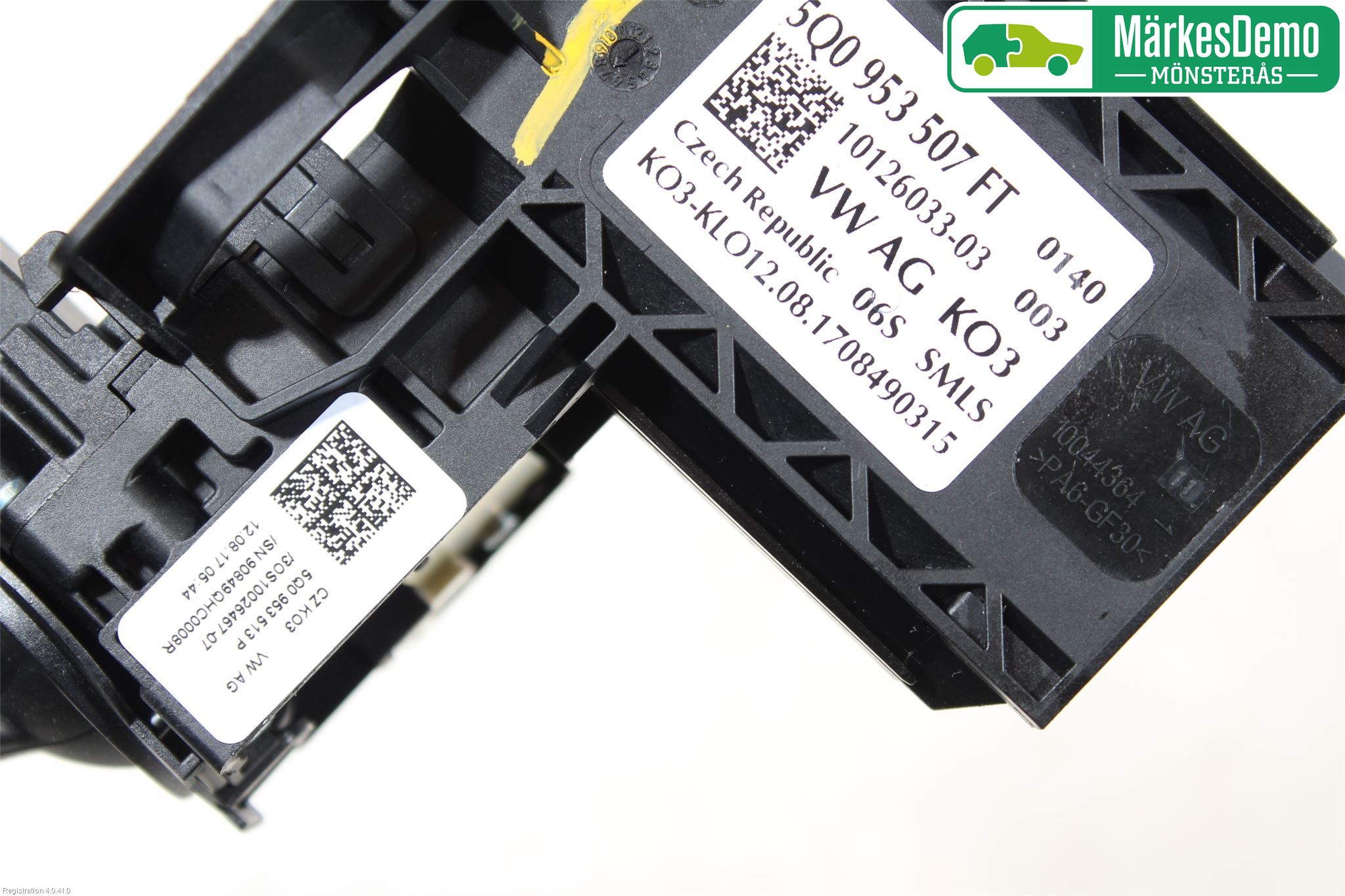 Volkswagen VW GOLF / E-GOLF VII 13-20 Spakcentral