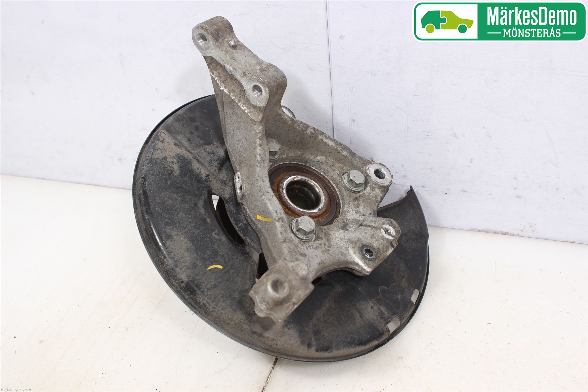 Opel INSIGNIA 09-16 Styrspindel Lagerhus Vä