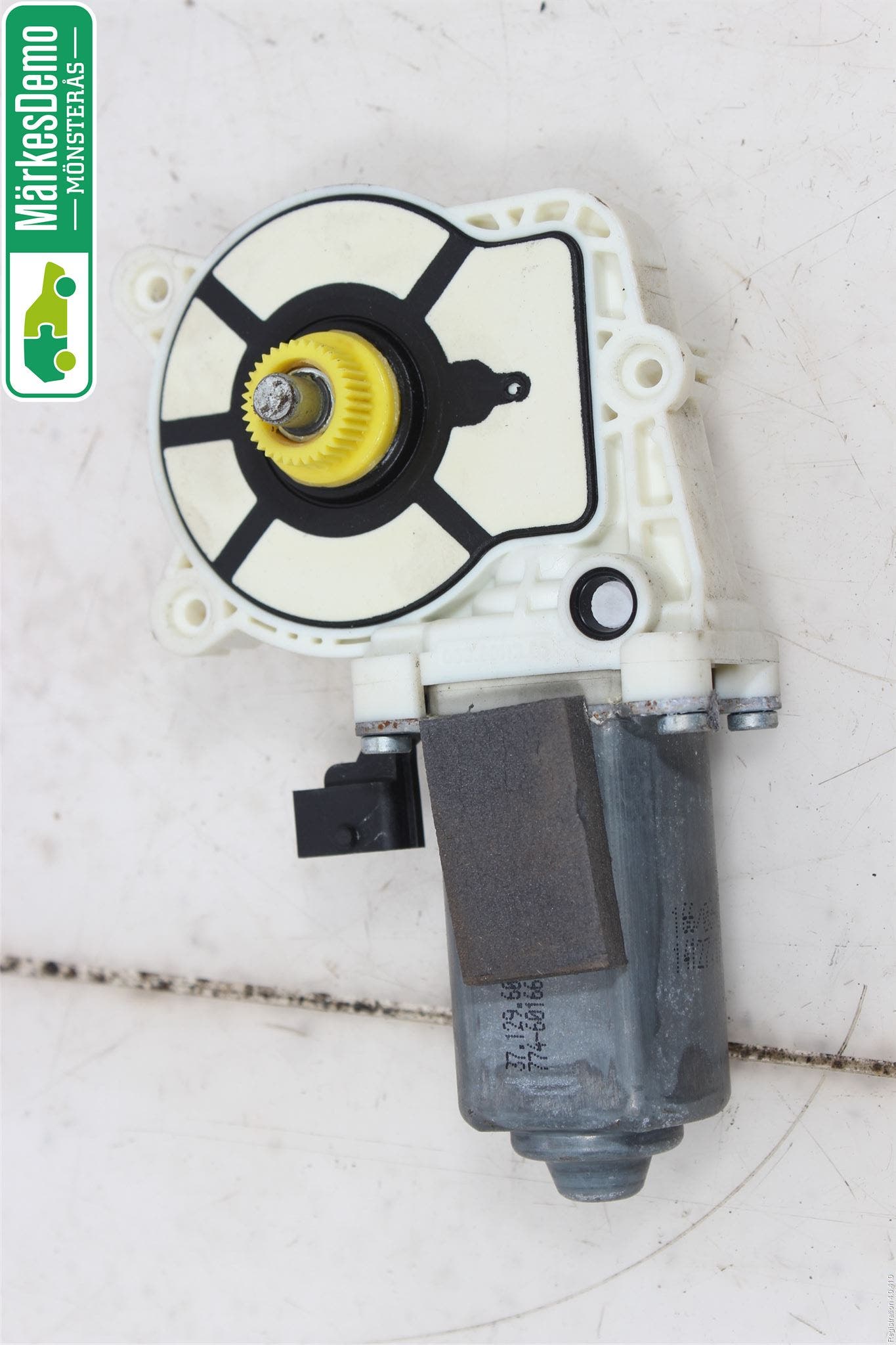 Saab 9-3 VER2/VER3 08-15 Fönsterhissmotor