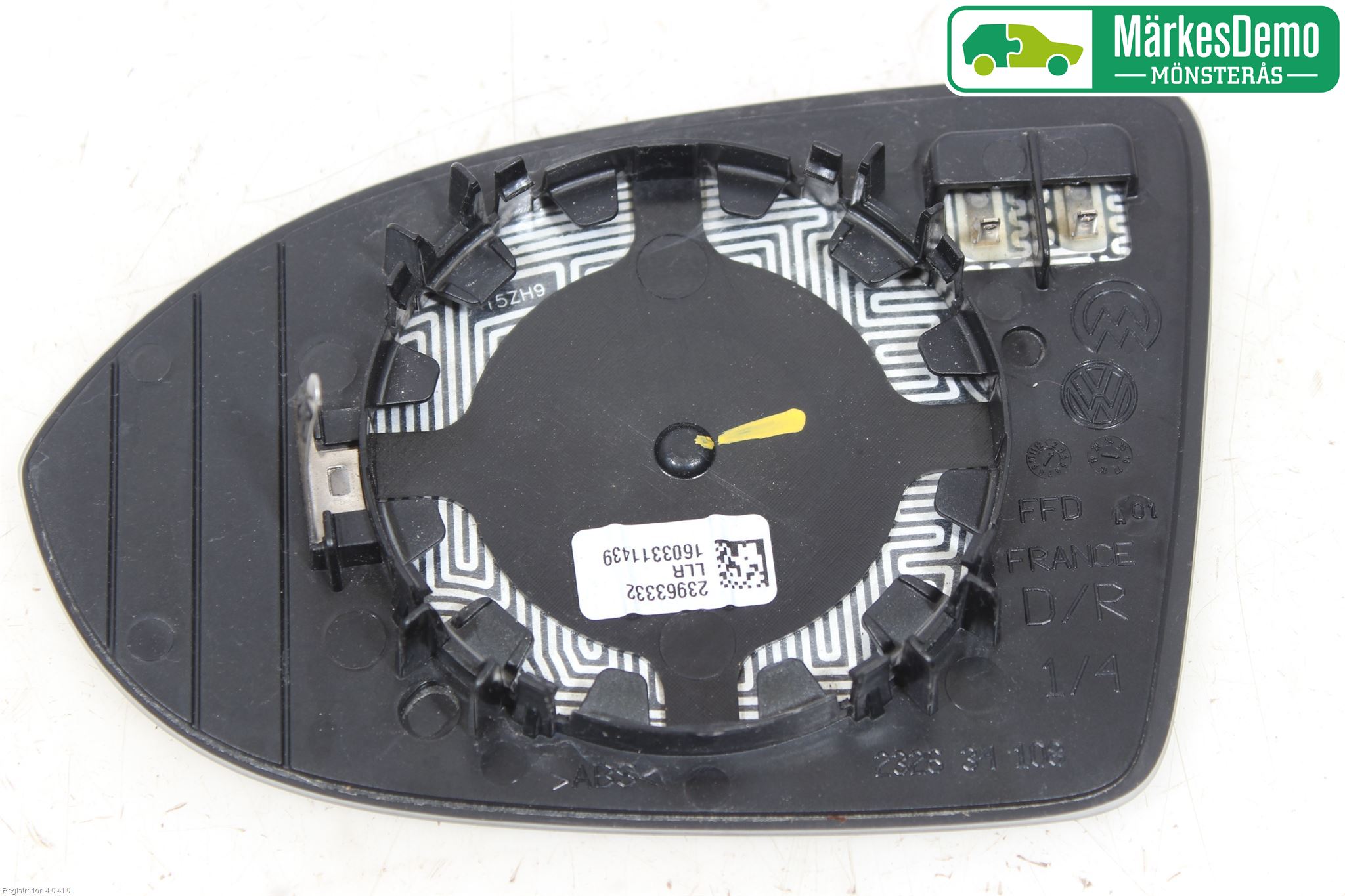Volkswagen VW PASSAT 15-19 Spegelglas Hö