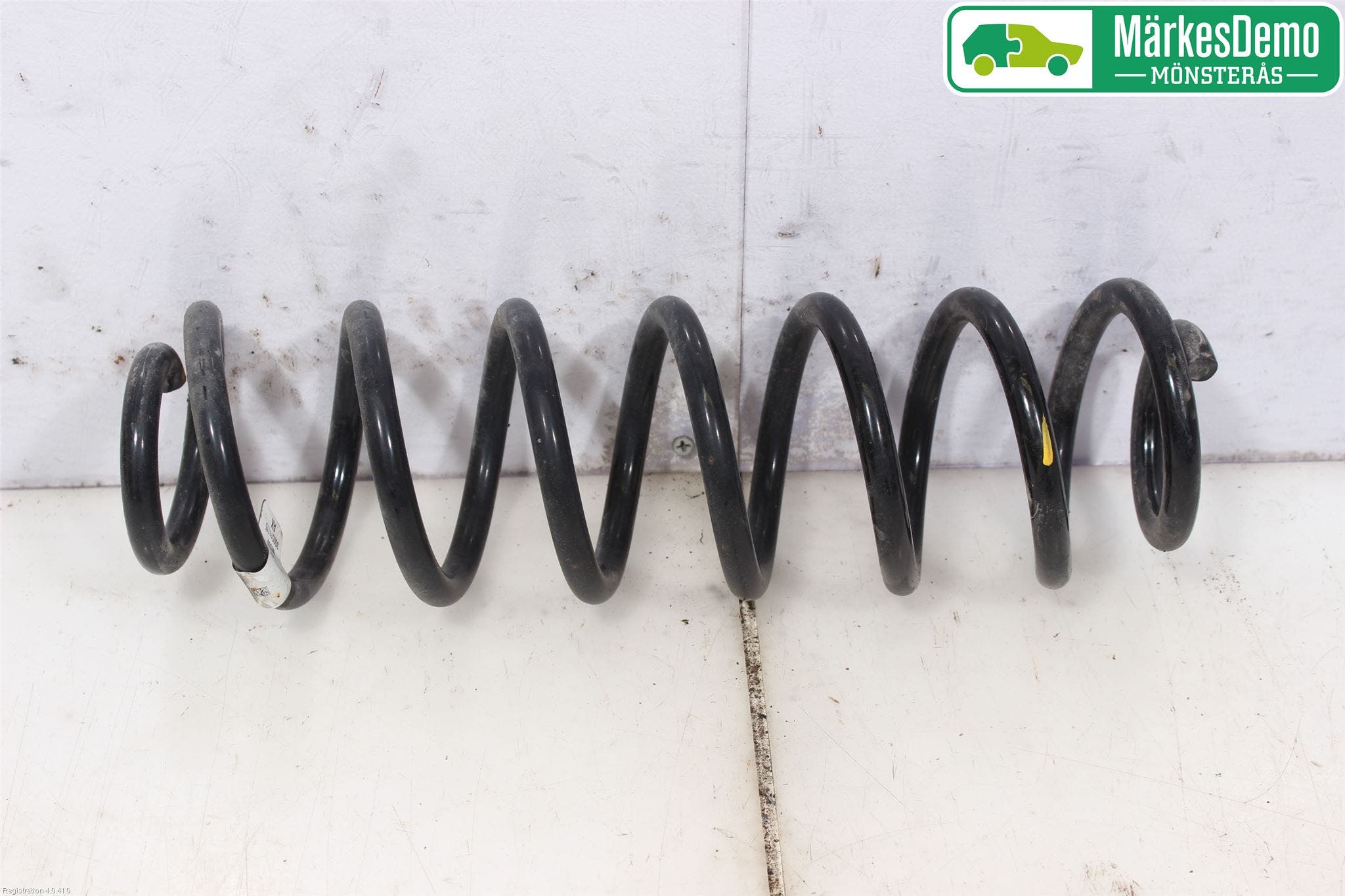 Volkswagen VW PASSAT 15-19 Fjäder Bak