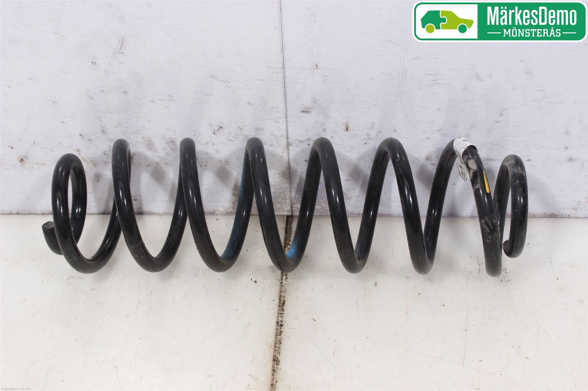 Volkswagen VW PASSAT 15-19 Fjäder Bak