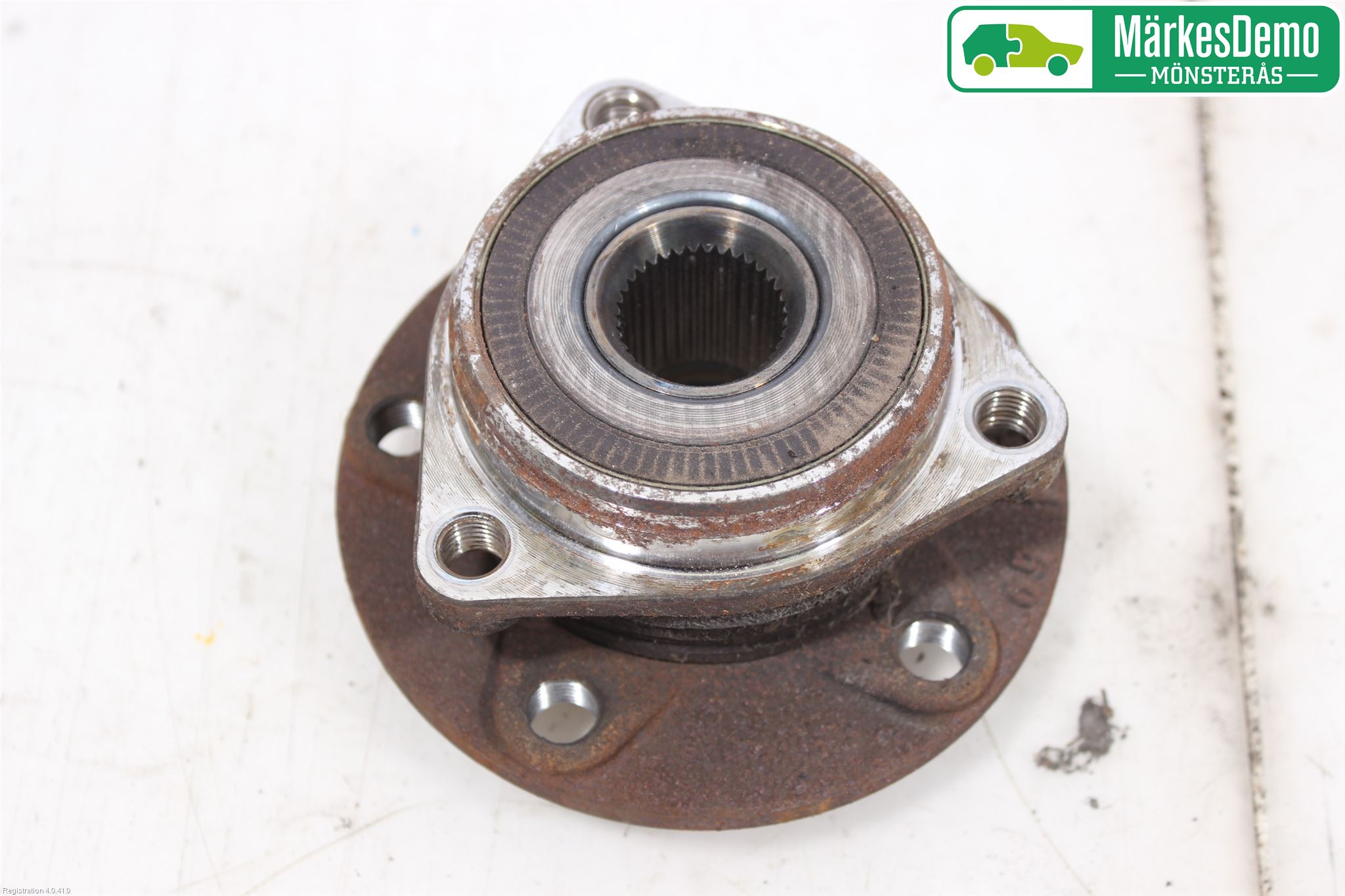 Volkswagen VW PASSAT 15-19 Nav Fram