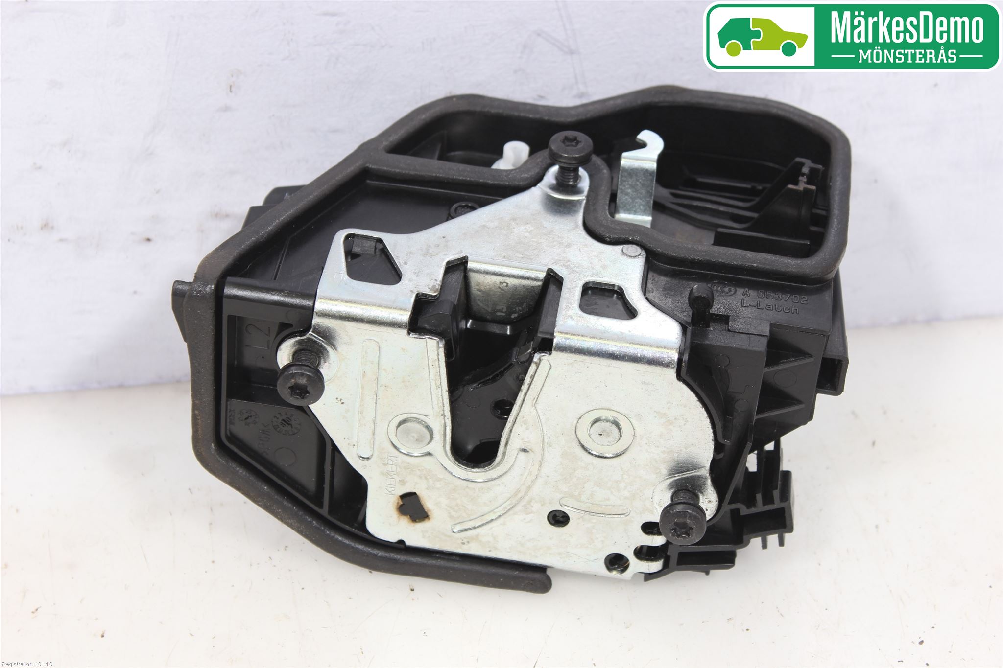 BMW 5 E60/61 Sed/Tou 02-10 Låskista-Dörrlås