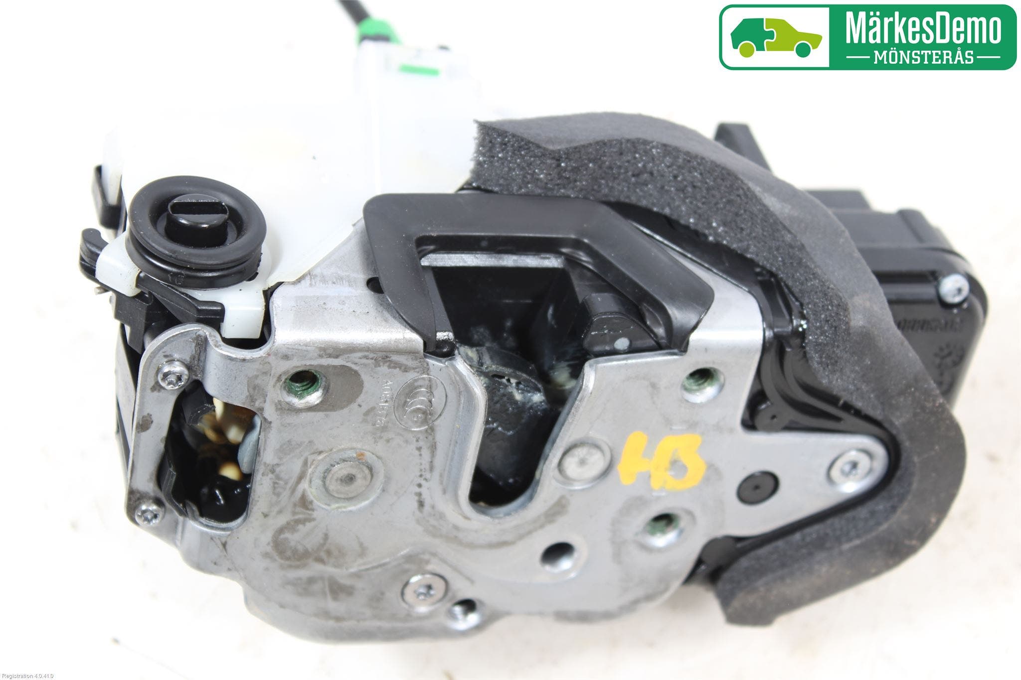 Opel INSIGNIA 09-16 Låskista-Dörrlås