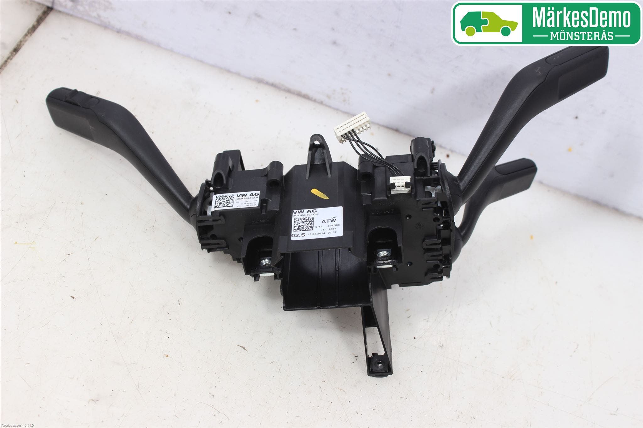 Volkswagen VW PASSAT 11-14 Spakcentral