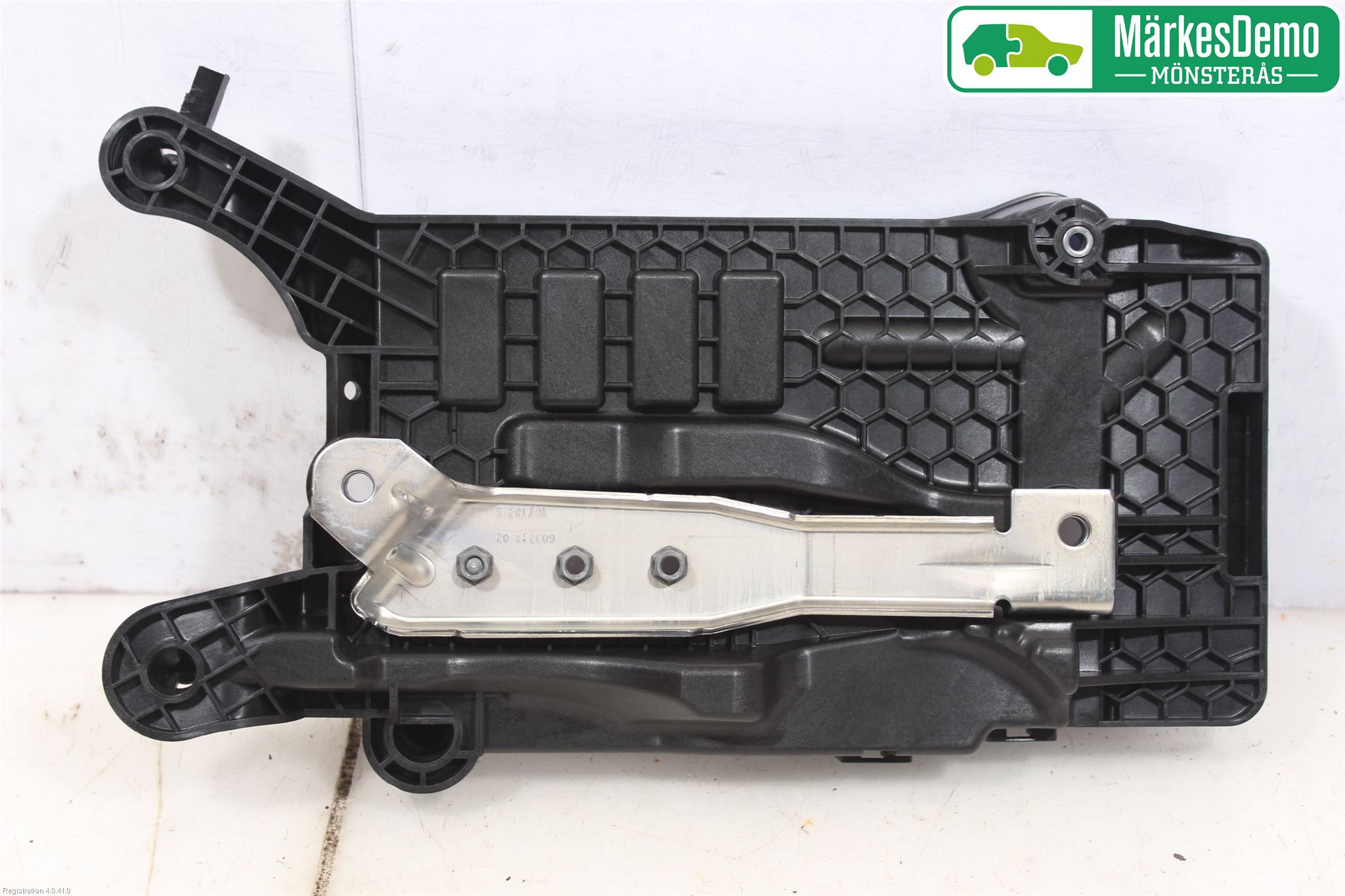 Seat IBIZA V 17-20 Batterilåda-Fäste-Hållare