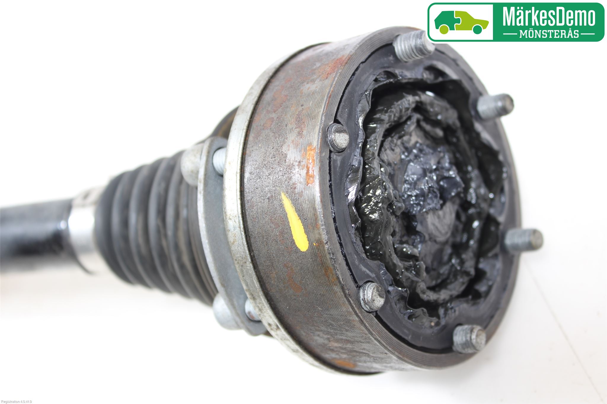 Skoda FABIA 15-21 Drivaxel Fram Vänster